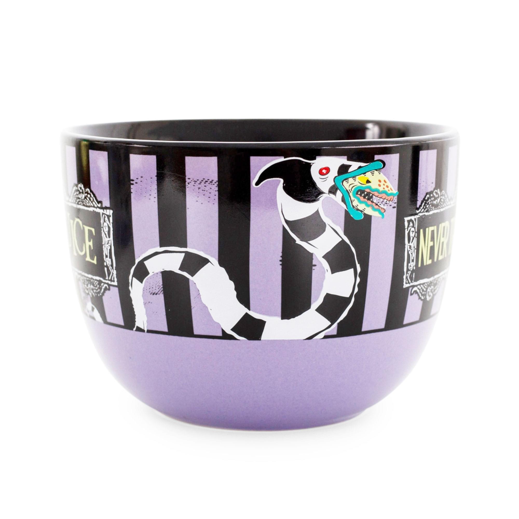 Beetlejuice Sandworm Never Trust the Living 24 oz Ceramic Soup Mug