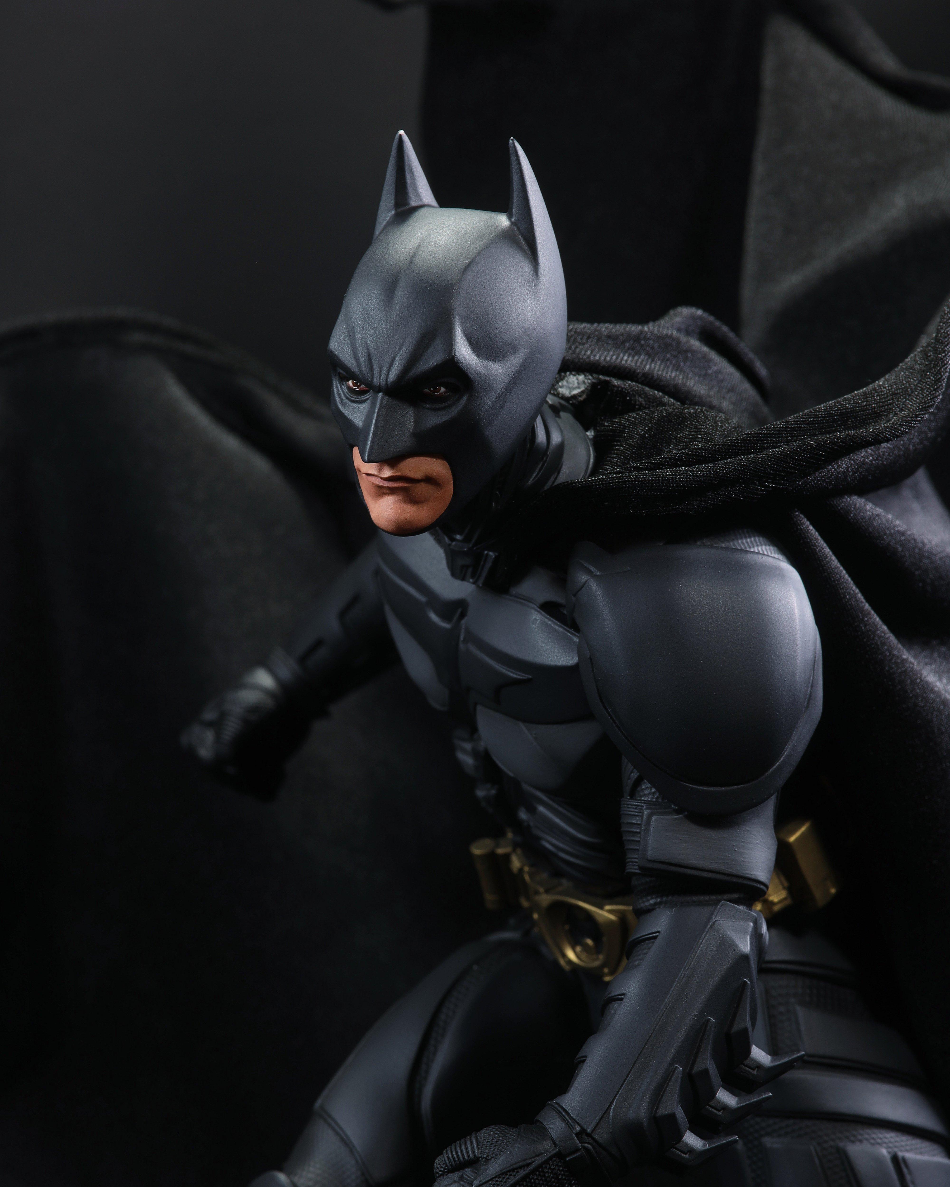 McFarlane Toys DC Direct Batman (The Dark Knight) 9.4-in Resin Statue