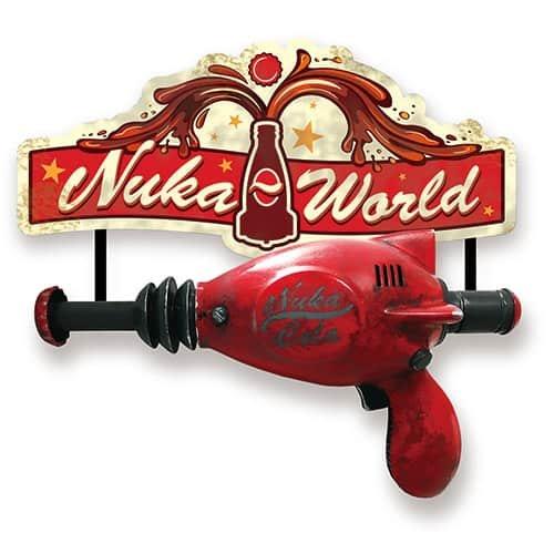 Diamond Comics: Fallout Nuka-Cola Thirst Zapper 1/1 Scale Replica GameStop Exclusive