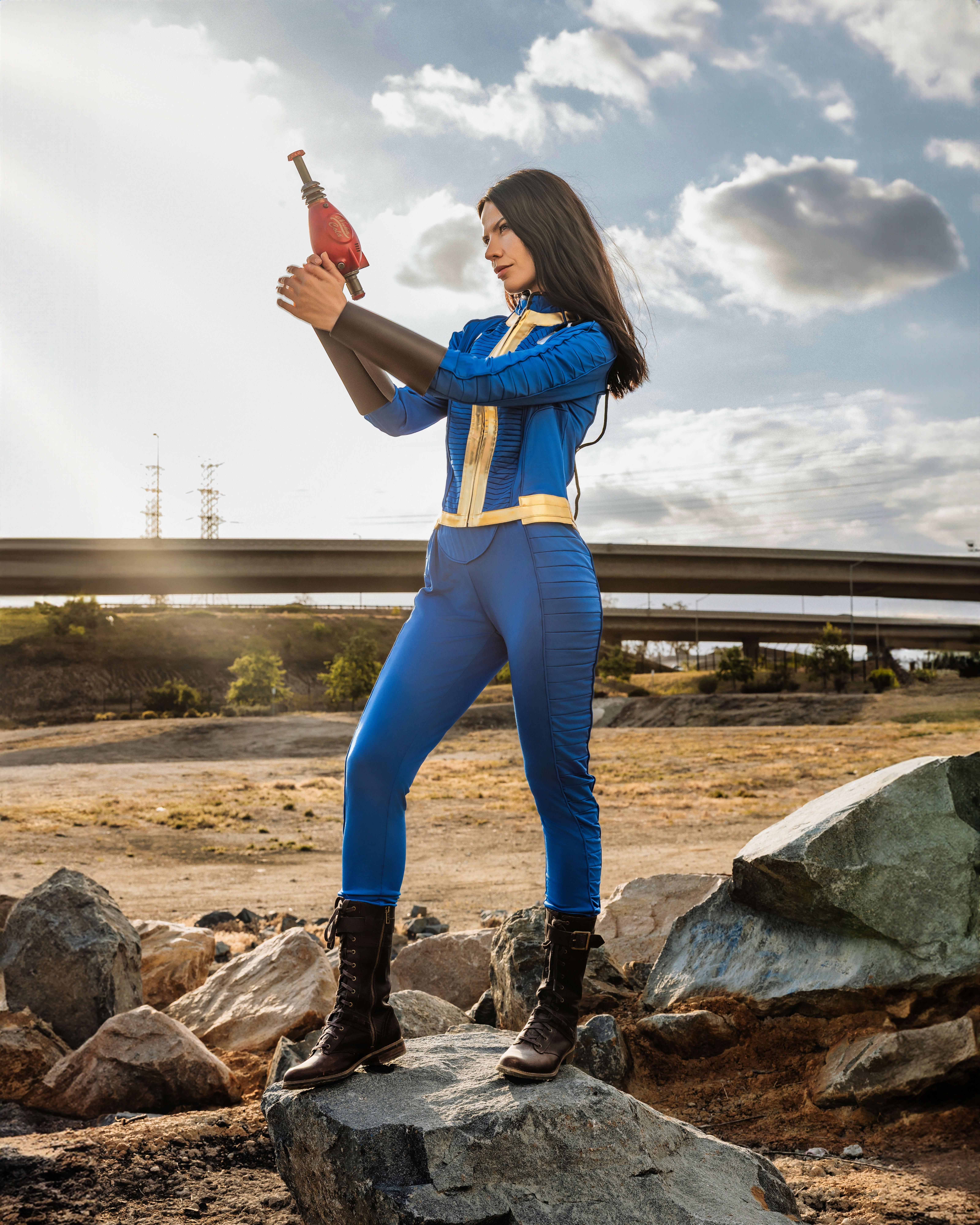 Diamond Comics: Fallout Nuka-Cola Thirst Zapper 1/1 Scale