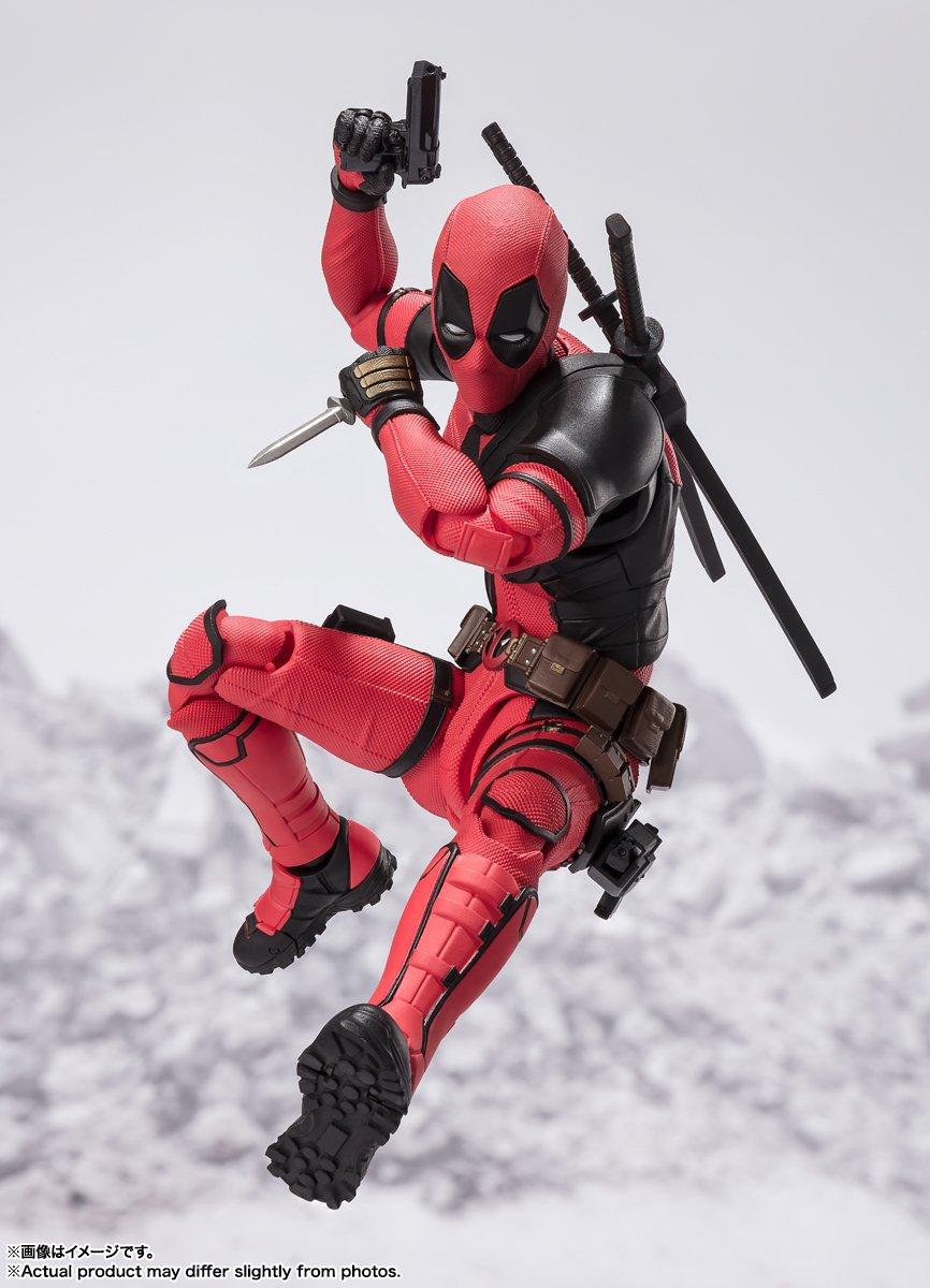 Bandai S.H. Figuarts Tamashii Nations Deadpool and Wolverine - Deadpool  6.1-in Action Figure