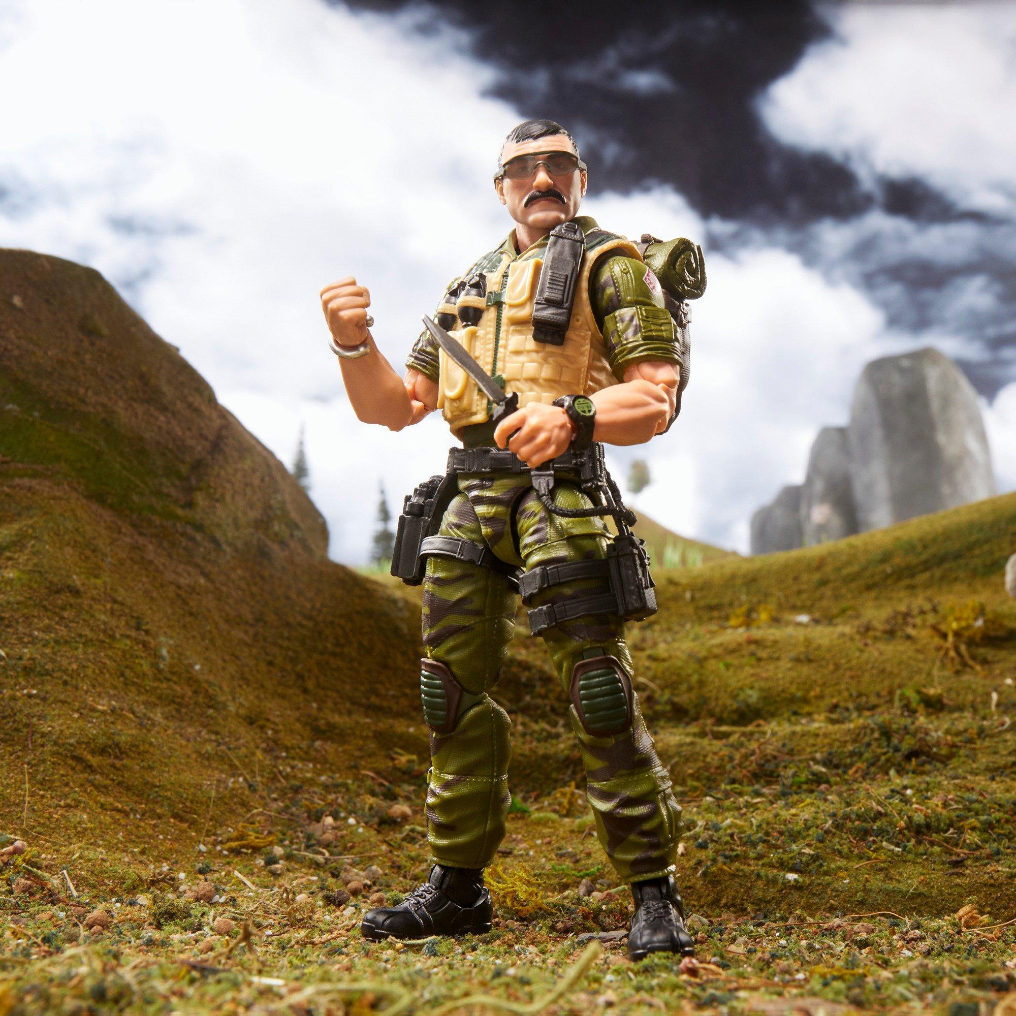 Hasbro G.I. Joe Classified Series G.I. Joe Marine 6-in Action Figure