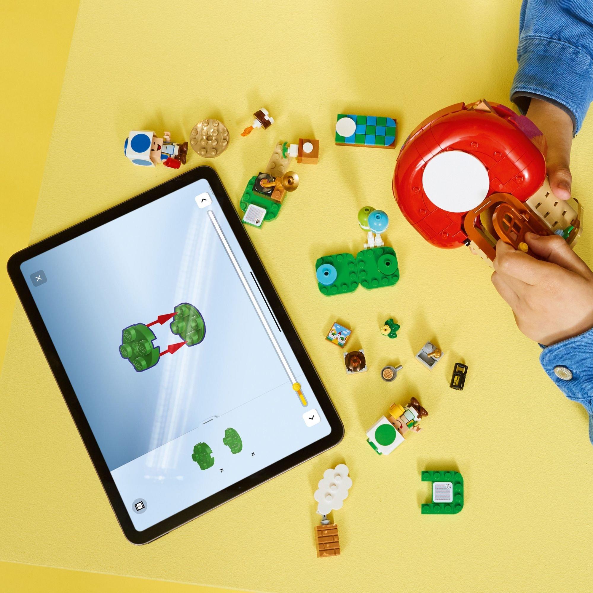 LEGO Super Mario Party at Toads House Building Set 72041