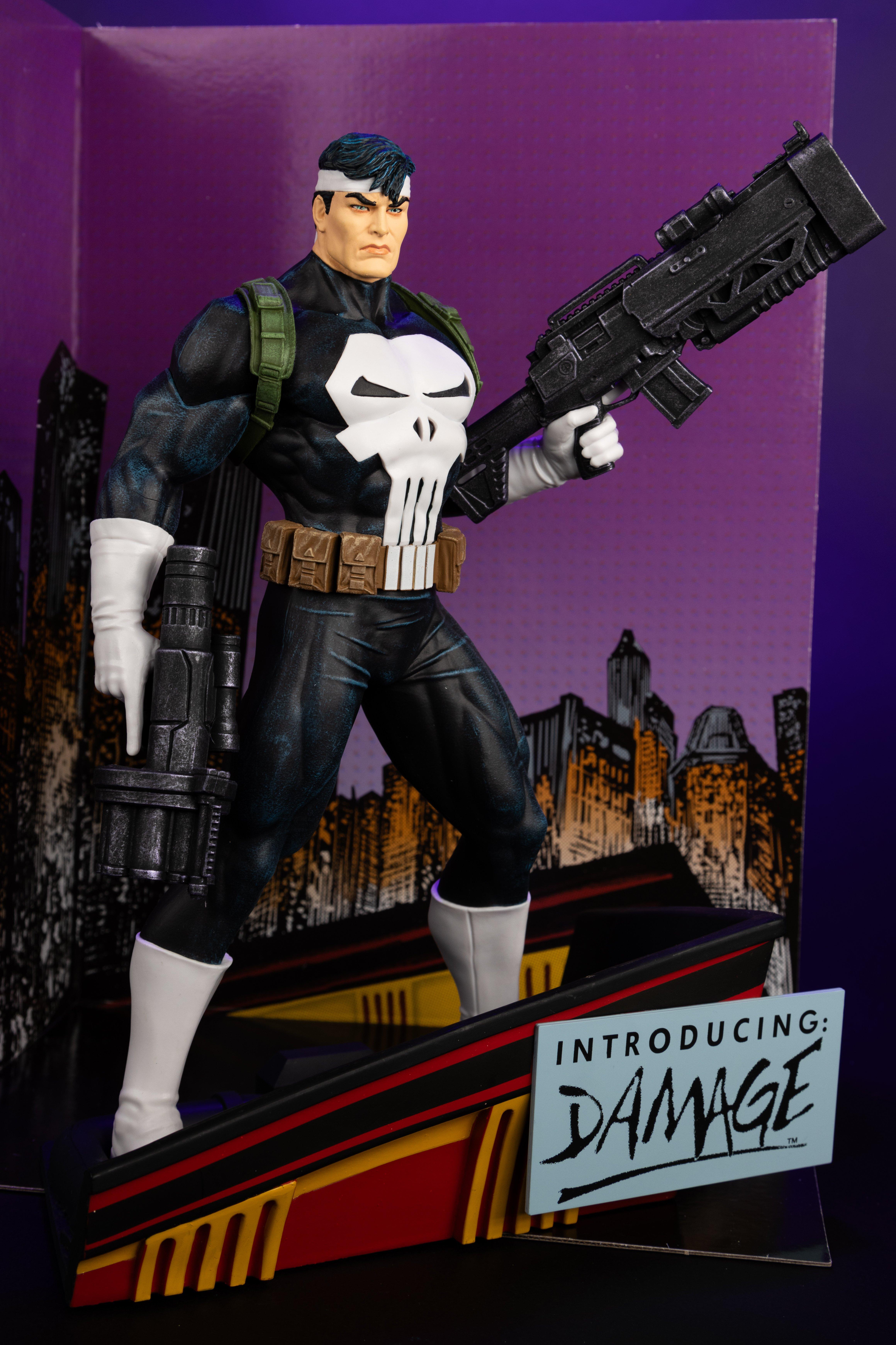 McFarlane Toys Marvel Collection The Punisher War Journal The Punisher (issue 8) 1:6th Scale Figure