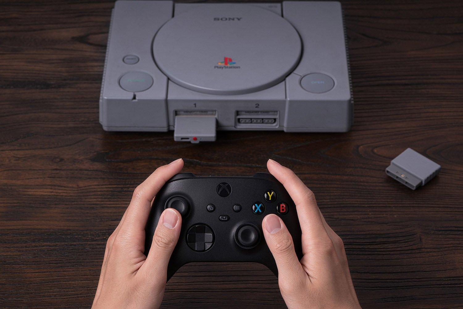 8BitDo Bluetooth Retro Receiver for PlayStation, PlayStation 2 and Windows