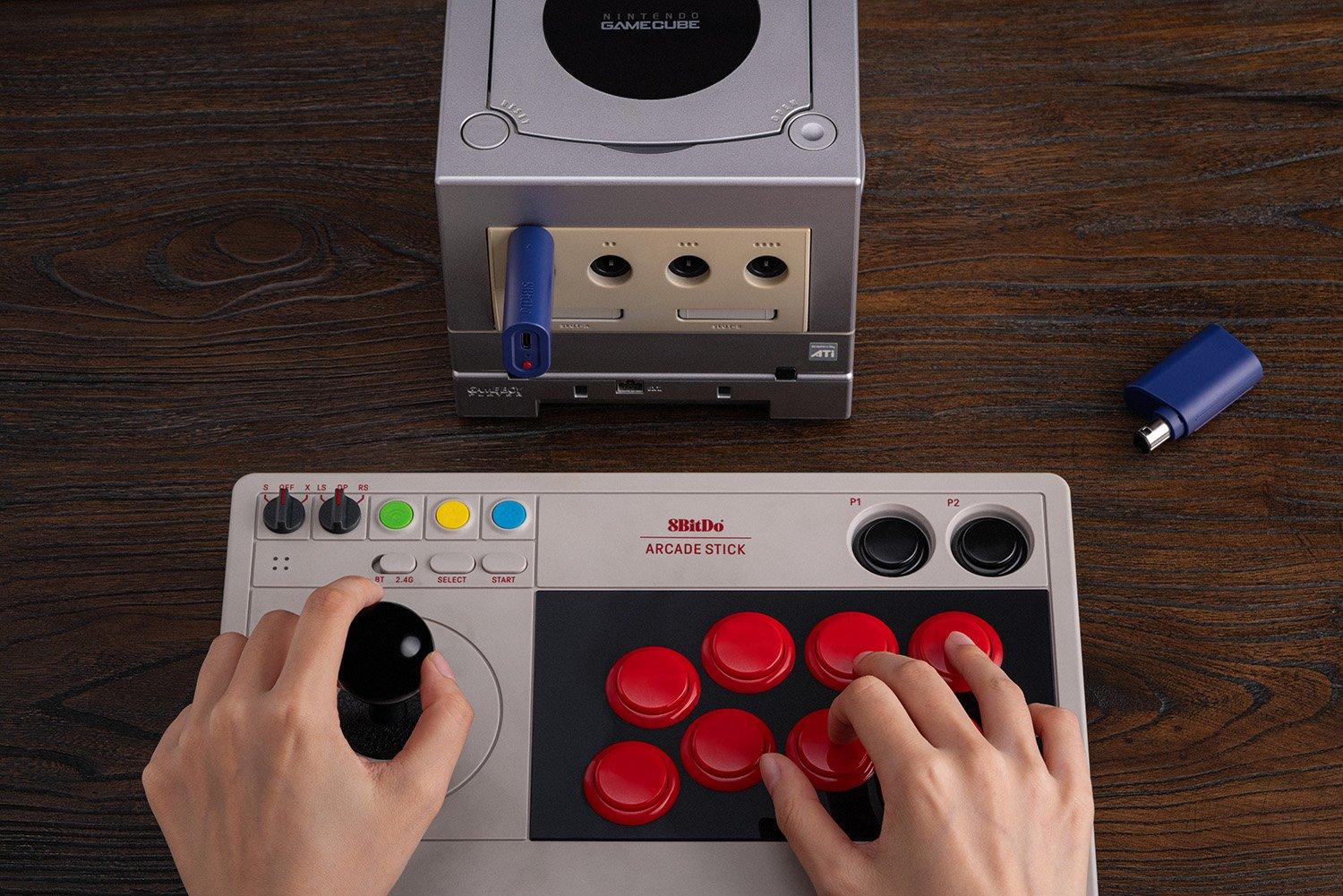 8BitDo Bluetooth Retro Receiver for GameCube, Wii and Windows