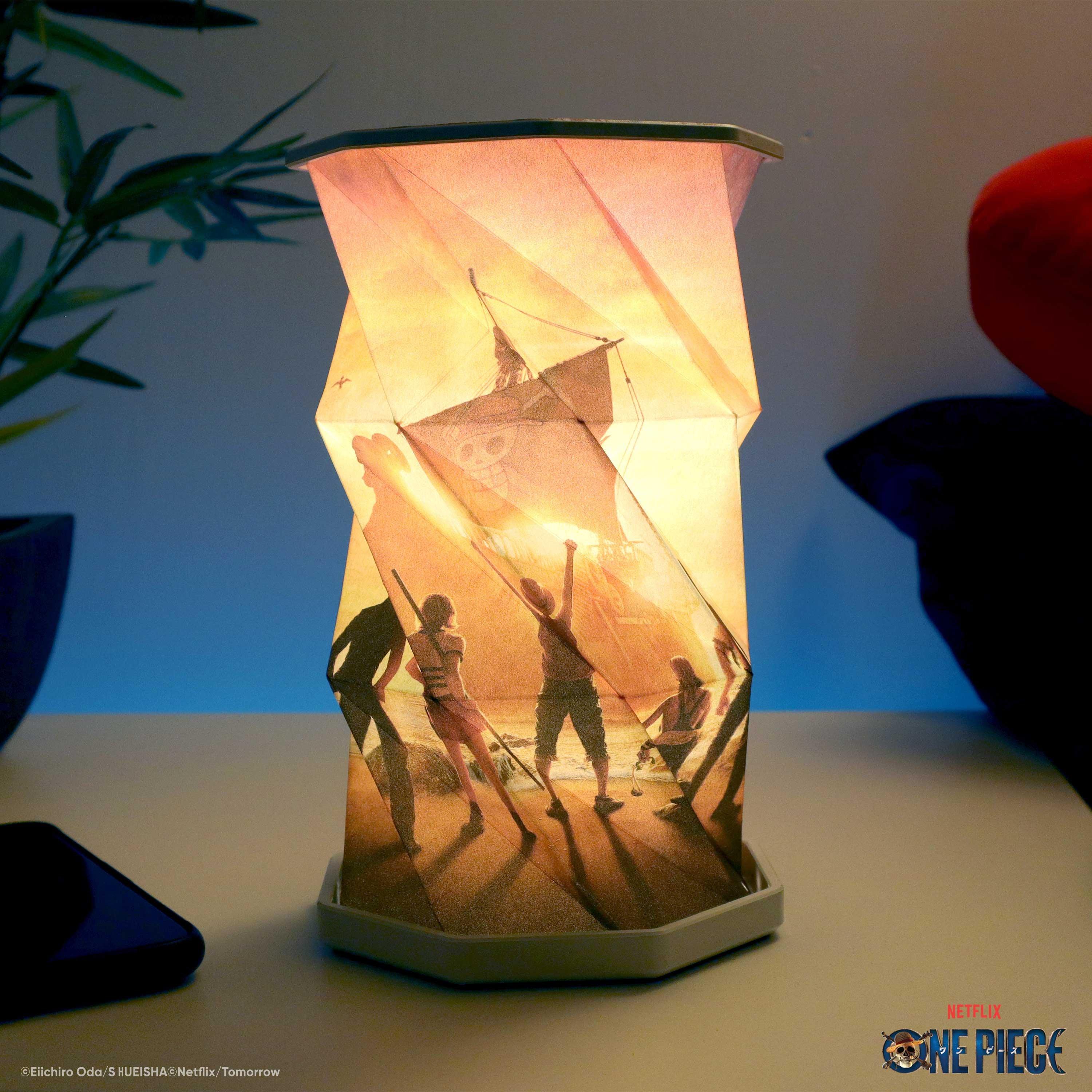 One Piece Straw Hat Crew 8.26-in Lamp