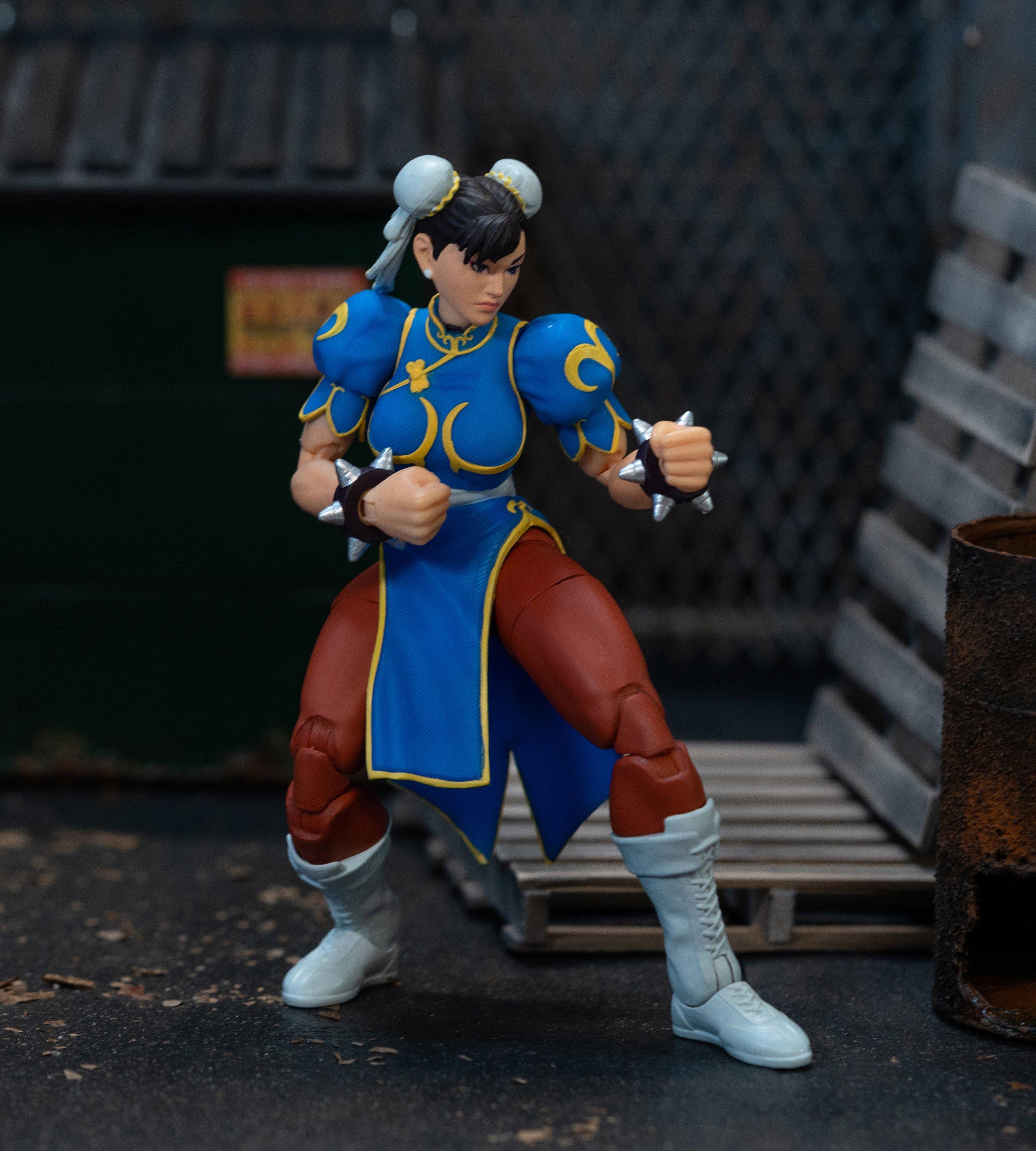 Ultra Street Fighter II Chun Li 6-in Action Figure