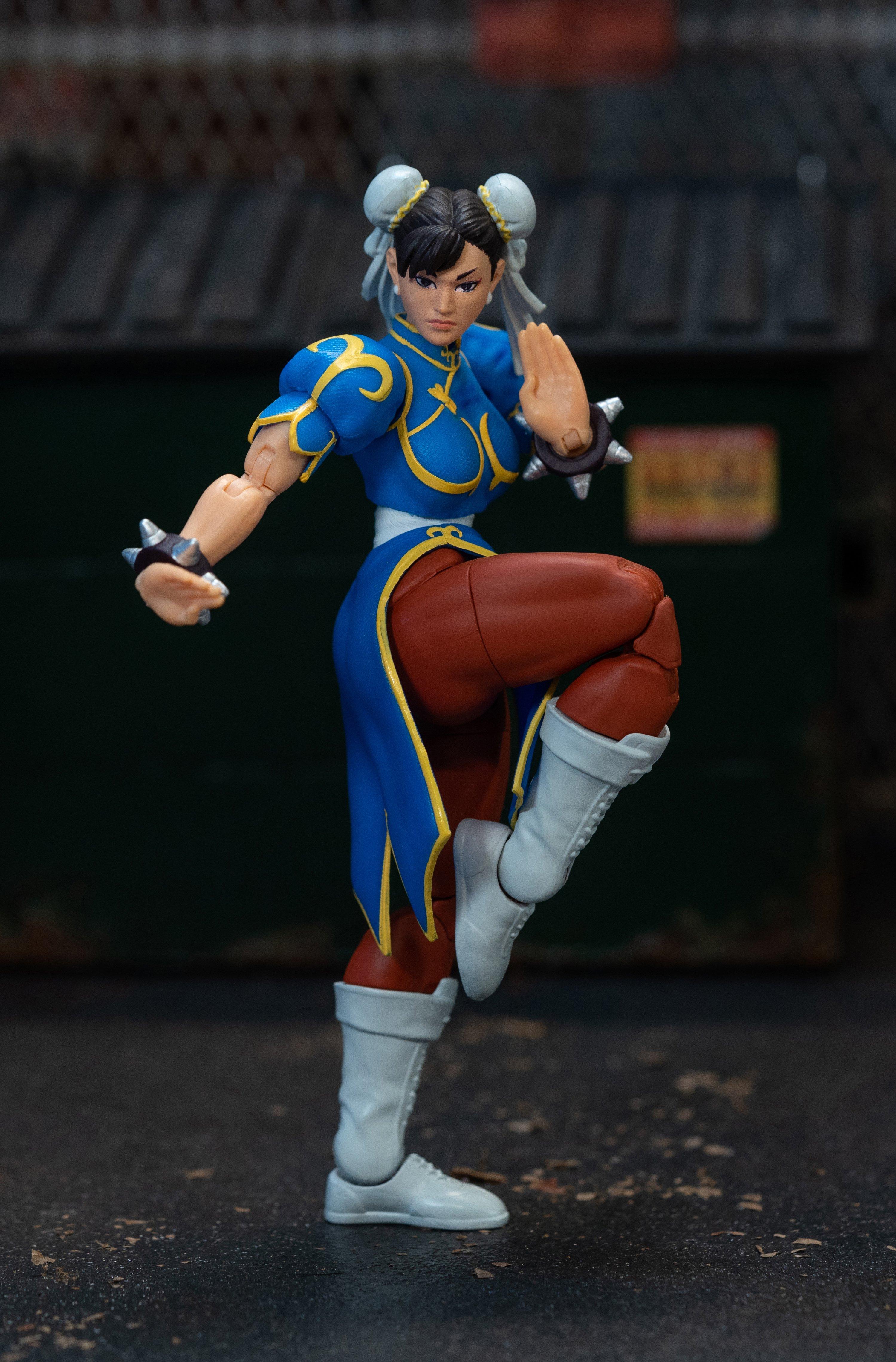 Ultra Street Fighter II Chun Li 6-in Action Figure