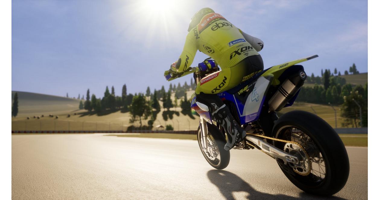 MotoGP 25 Plaion GameStop