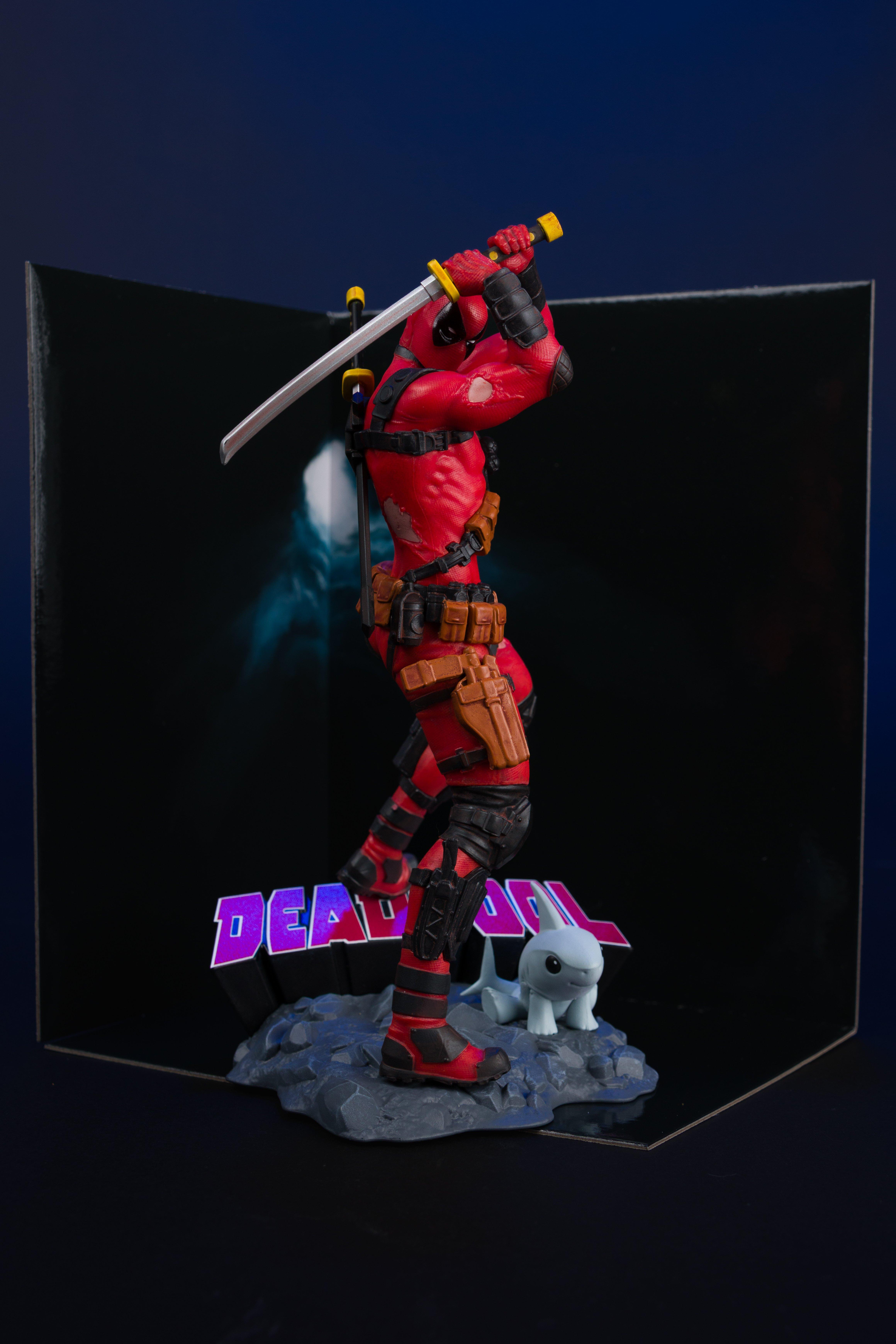 McFarlane Toys Marvel Collection Deadpool - Deadpool (Issue 1) 1:10TH Statue