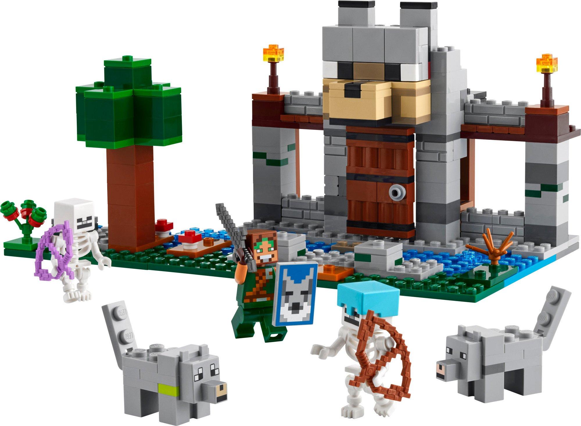LEGO Minecraft The Wolf Stronghold Building Set 21261