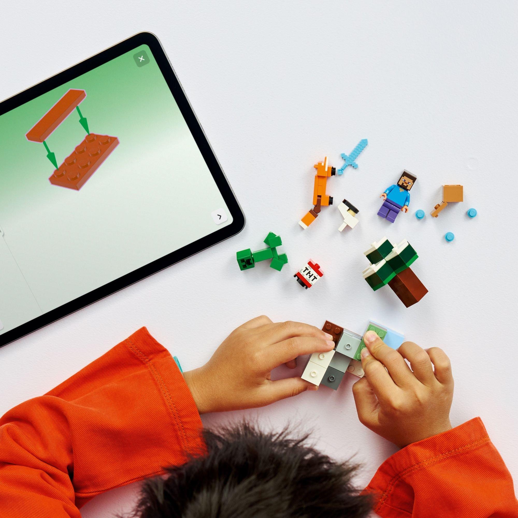 LEGO Minecraft Steves Taiga Adventure Toy Set 21583