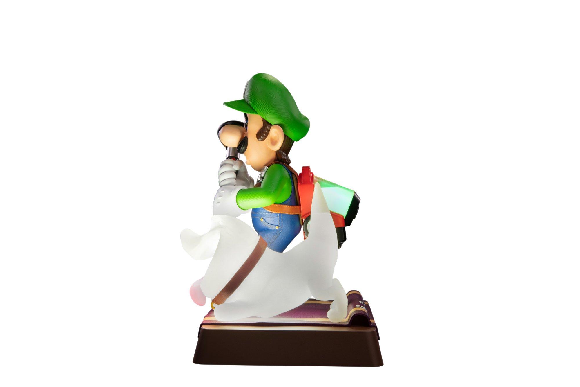 Luigi's Mansion 3 Luigi and Polterpup (Collector's Edition) Statue