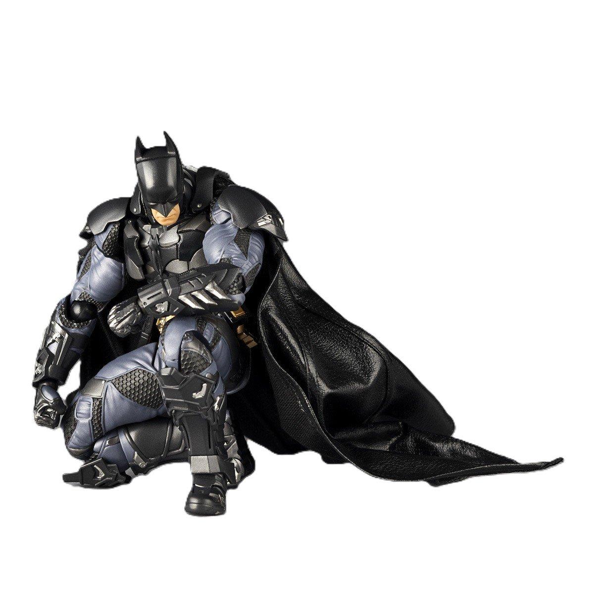 Revoltech Amazing Yamaguchi Batman (Batman Arkham Knight Ver.) Action Figure