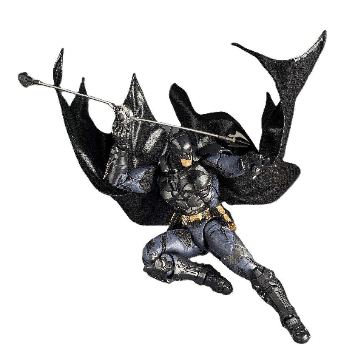 Revoltech Amazing Yamaguchi Batman (Batman Arkham Knight Ver.) Action Figure