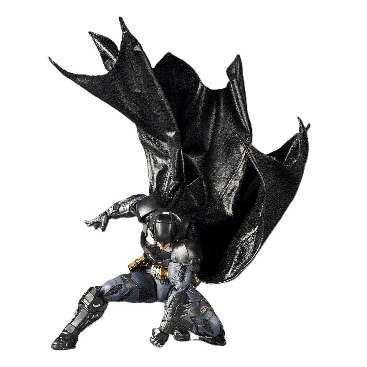 Revoltech Amazing Yamaguchi Batman (Batman Arkham Knight Ver.) Action Figure