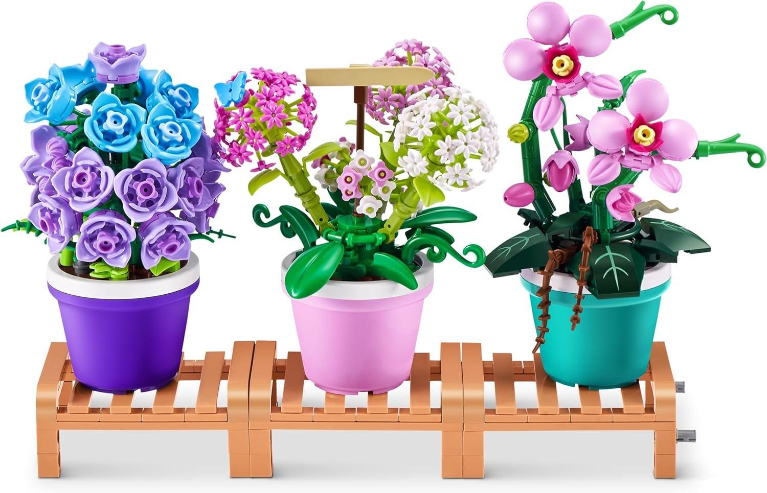 ZURU MAX Premium Garden Pot Plants Building Bricks Collection Campanula Capsule (Styles May Vary)