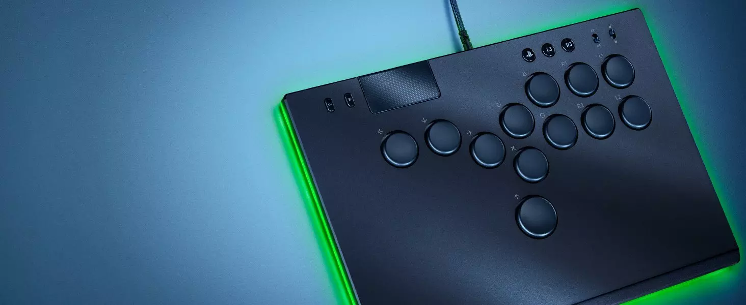Razer Kitsune All-Button Optical Arcade Controller SF6 Cammy 