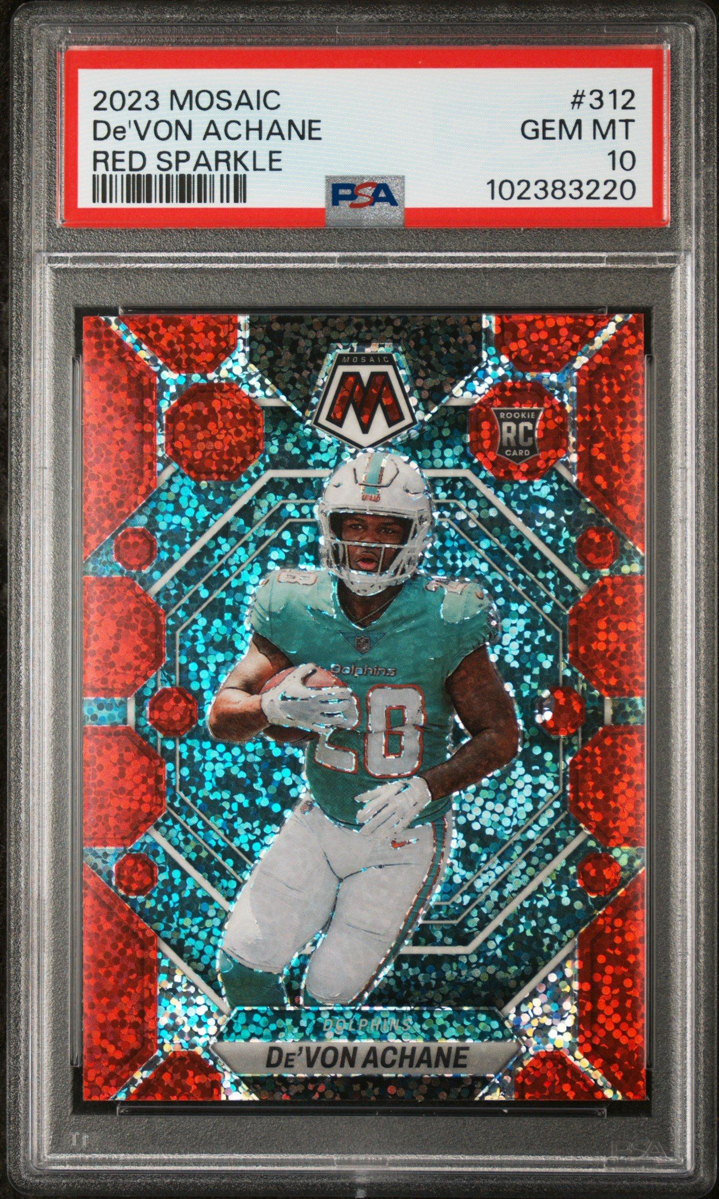 2023 Panini Mosaic 312 De'von Achane Red Sparkle PSA 10