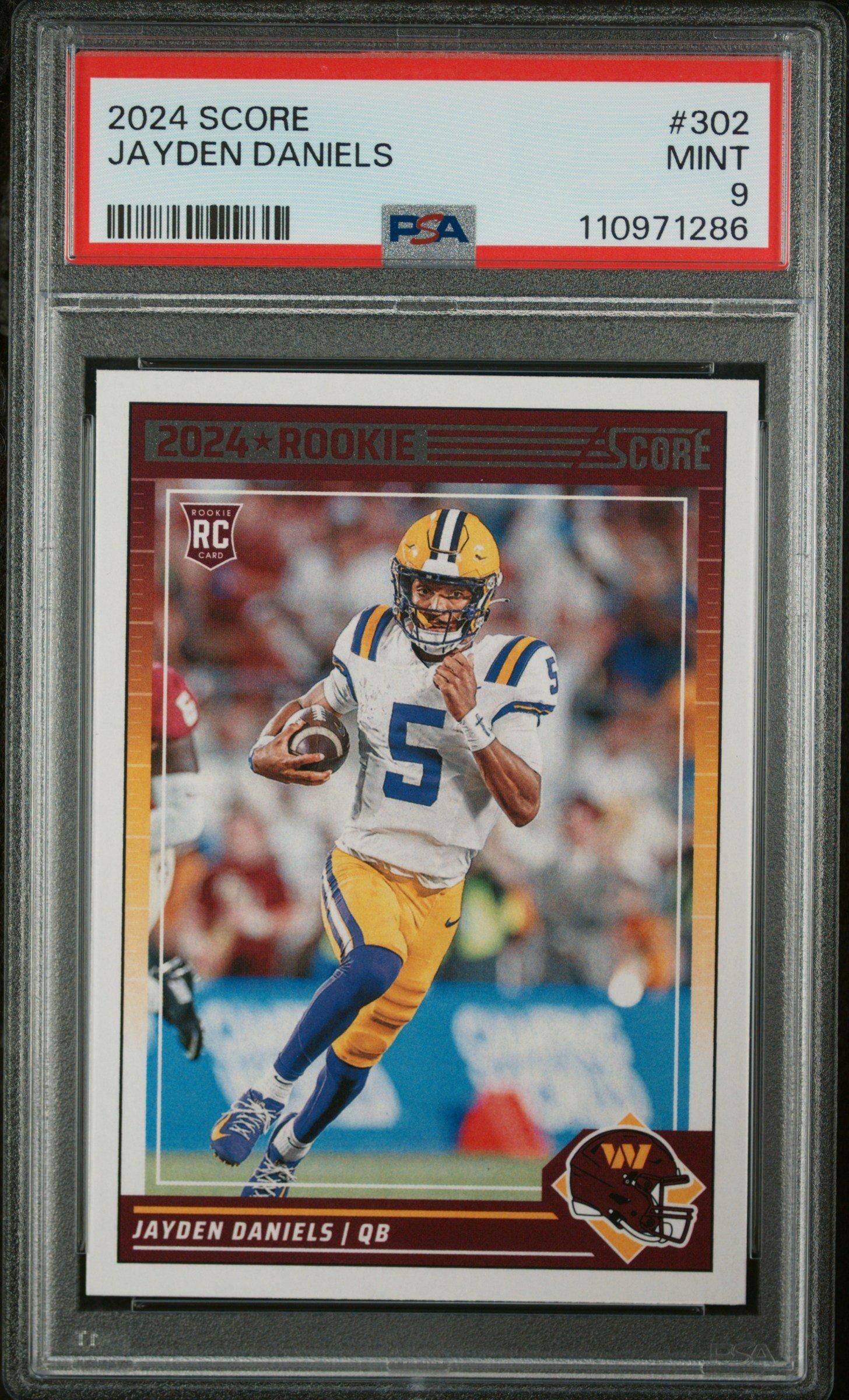 2024 Panini Score 302 Jayden Daniels PSA