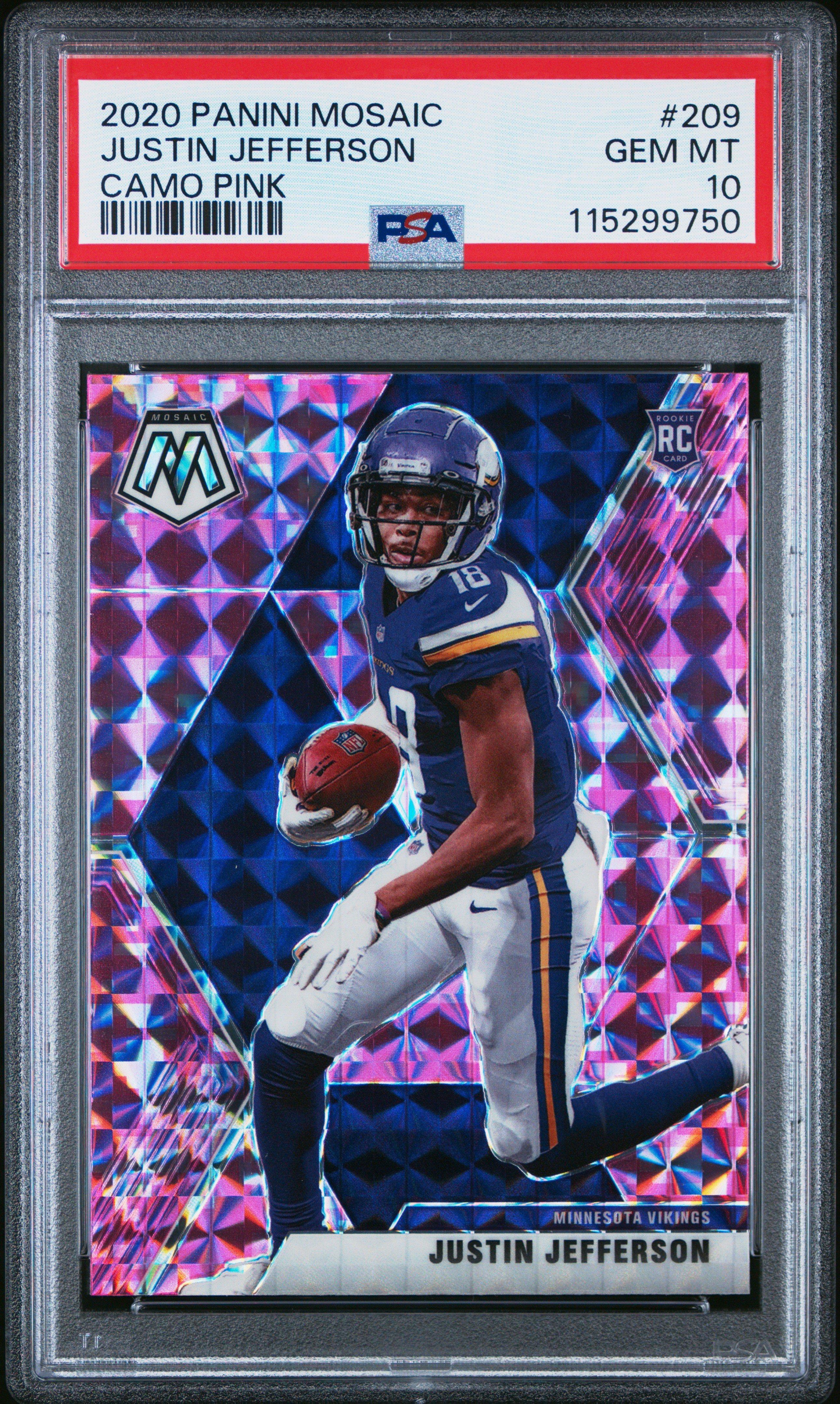 2020 Panini Mosaic 209 Justin Jefferson Camo Pink PSA