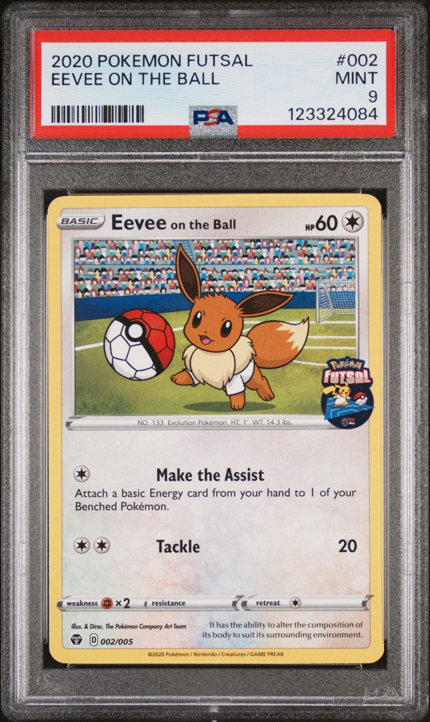 PSA8 イーブイ　Eevee on the Ball 2020 2020 Pokemon Futsal 002 Eevee On The Ball PSA 9 Graded Card | GameStop