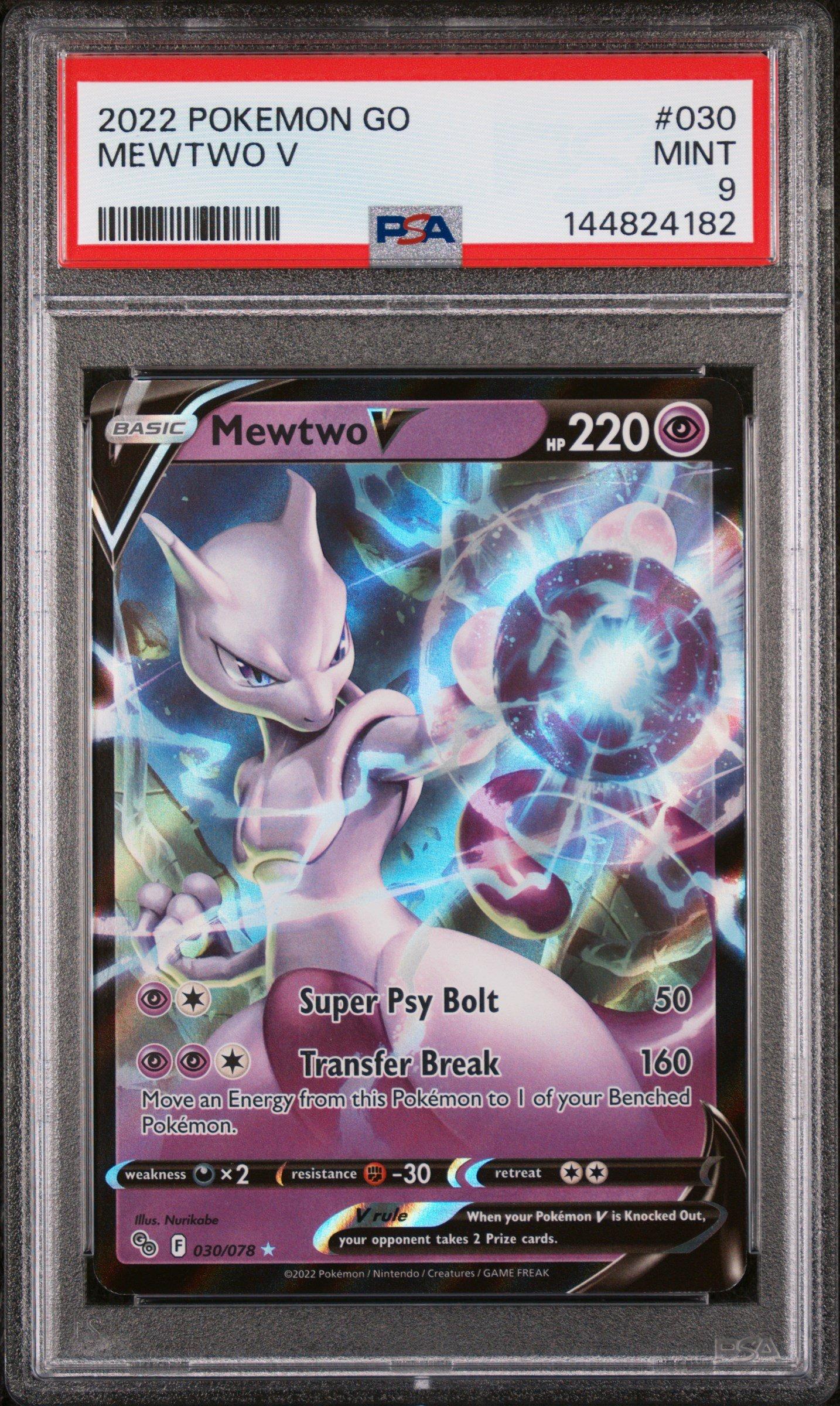 2022 Pokemon Go 030 Mewtwo V PSA 9