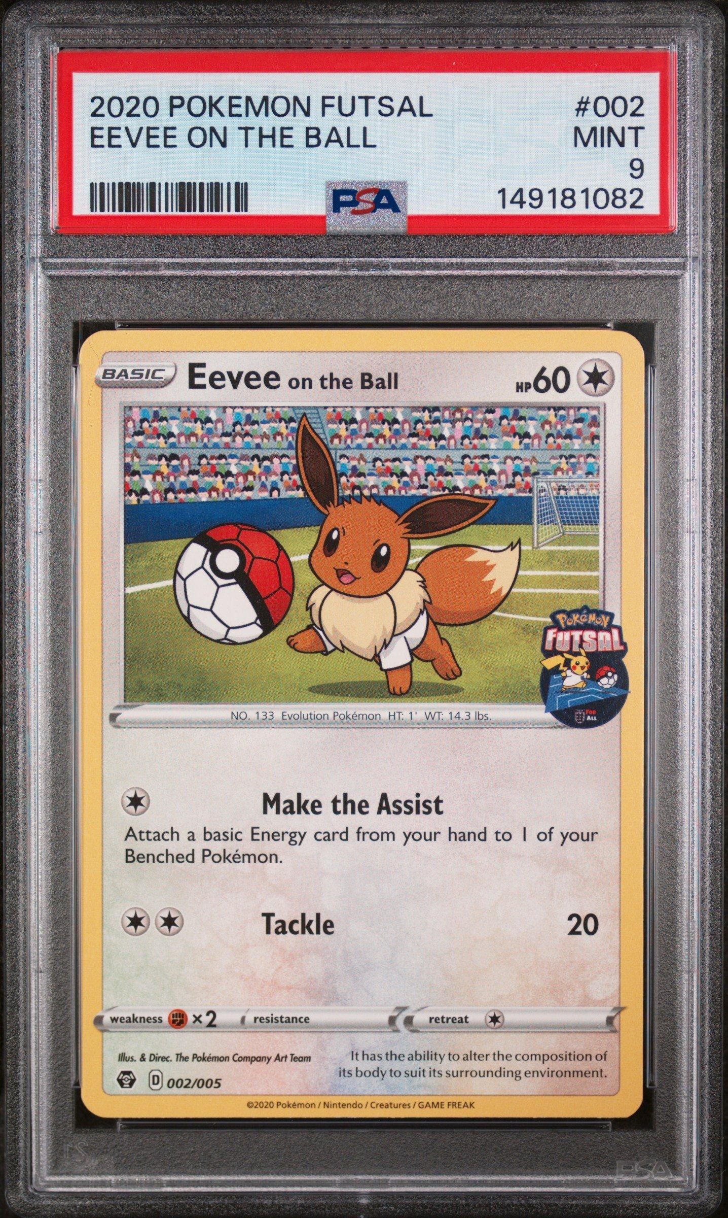 PSA8 イーブイ　Eevee on the Ball 2020 2020 Pokemon Futsal 002 Eevee On The Ball PSA 9 Graded Card | GameStop