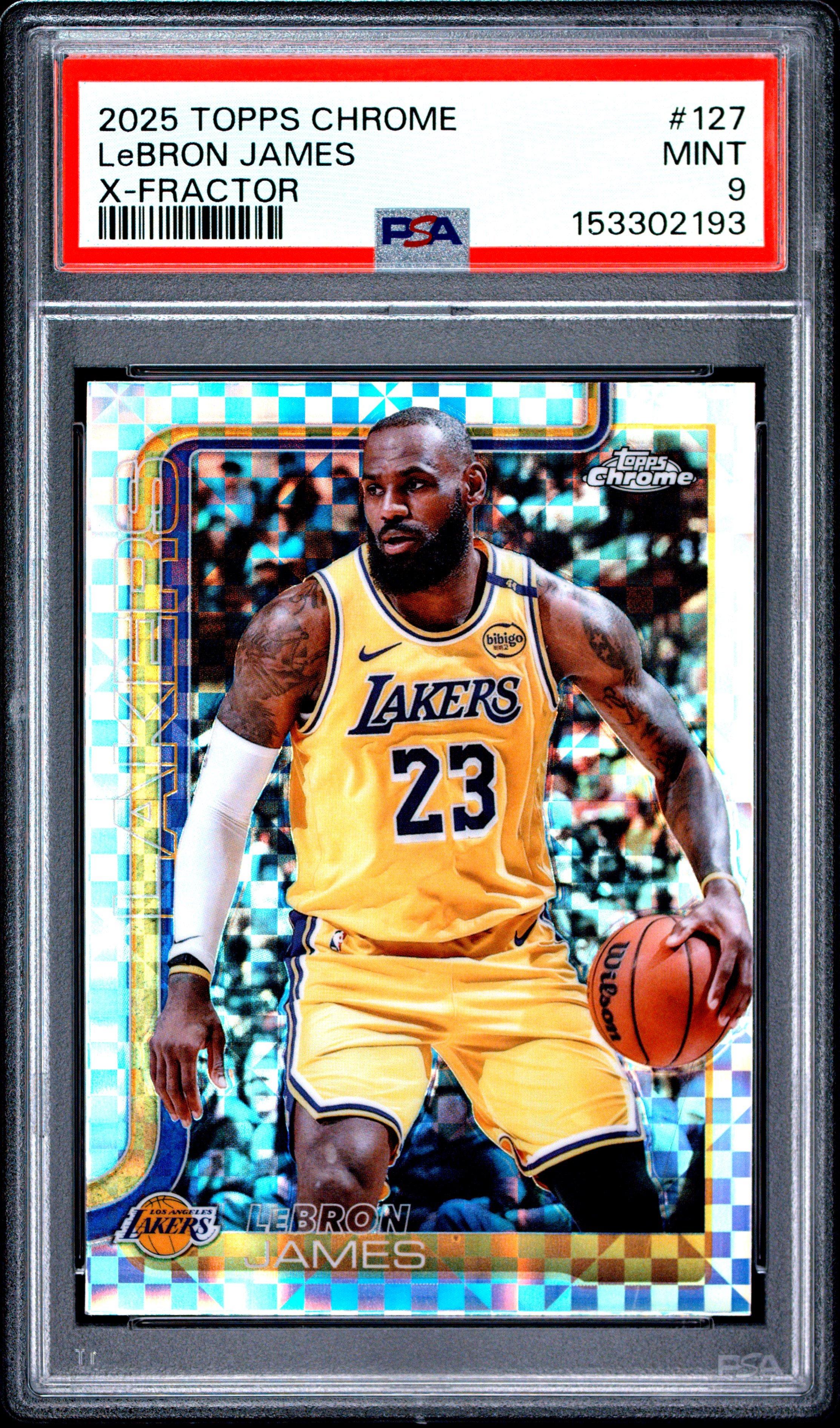 NBA カード Lebron James Topps Chrome PSA9 2025 Topps Chrome 127 Lebron James X-fractor PSA 9 Graded Card