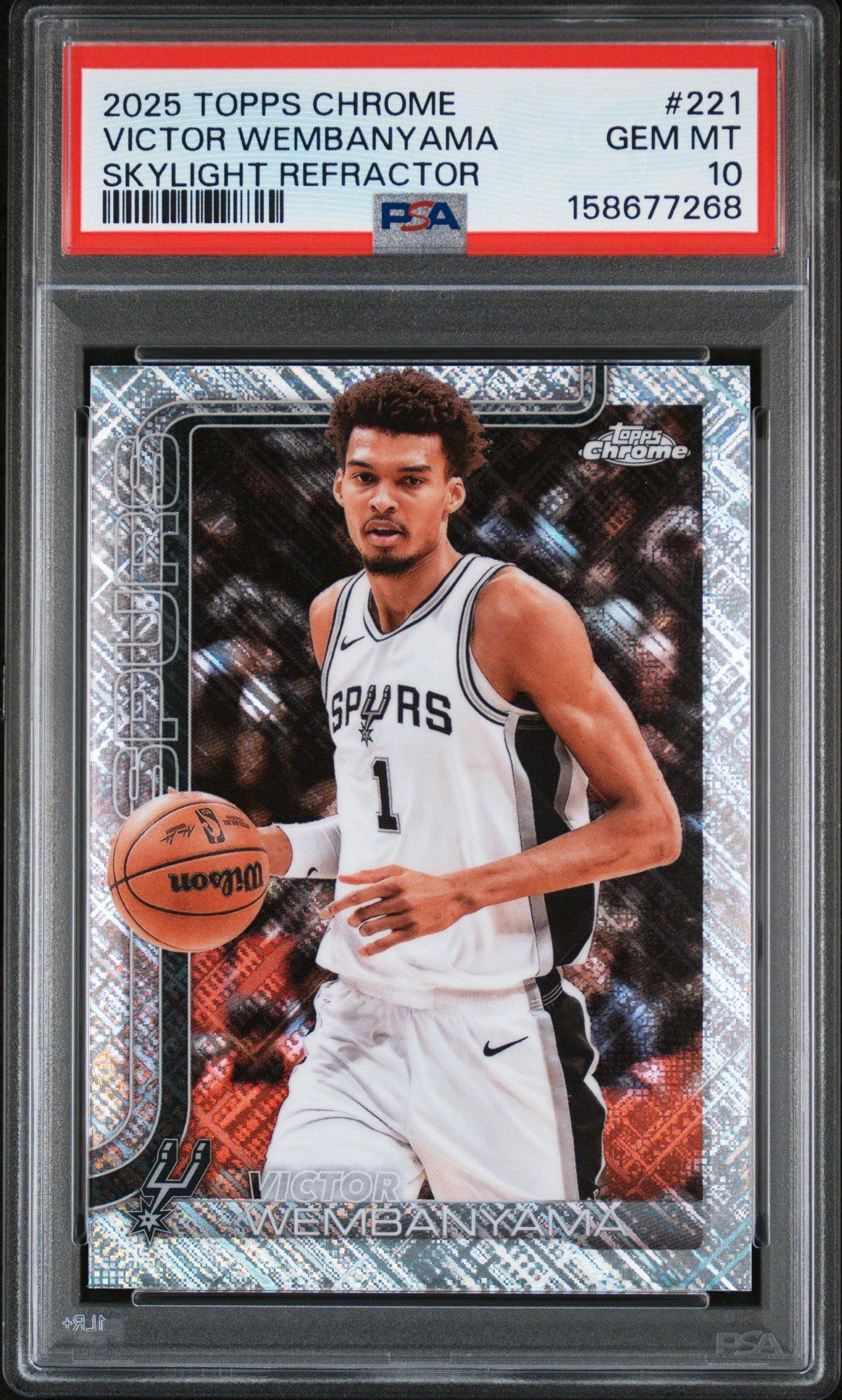 2025 Topps Chrome 221 Victor Wembanyama Skylight Refractor PSA 10