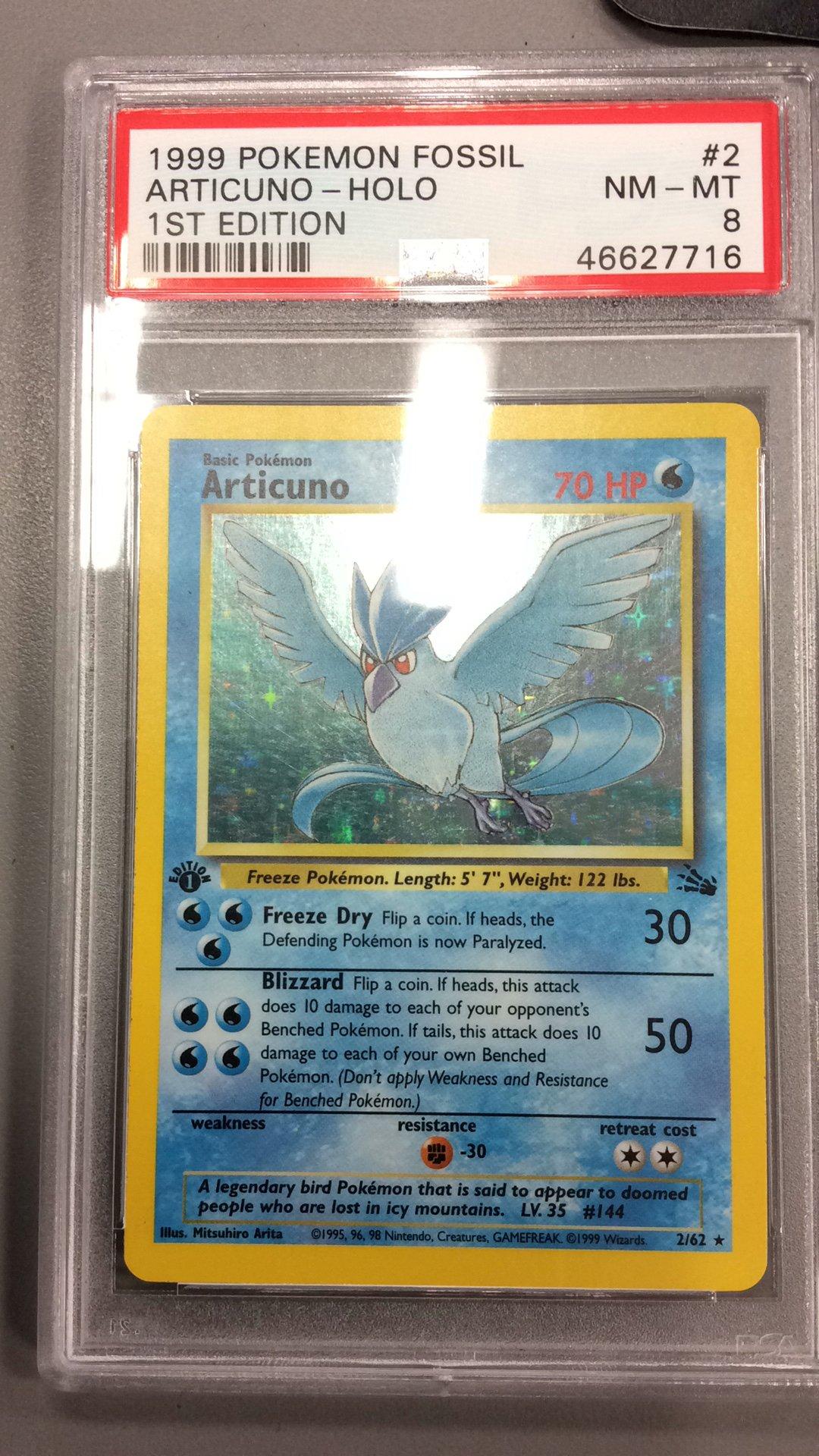 1999 Pokemon Fossil 2 Articuno-holo 1st Edition PSA 8 Graded Card