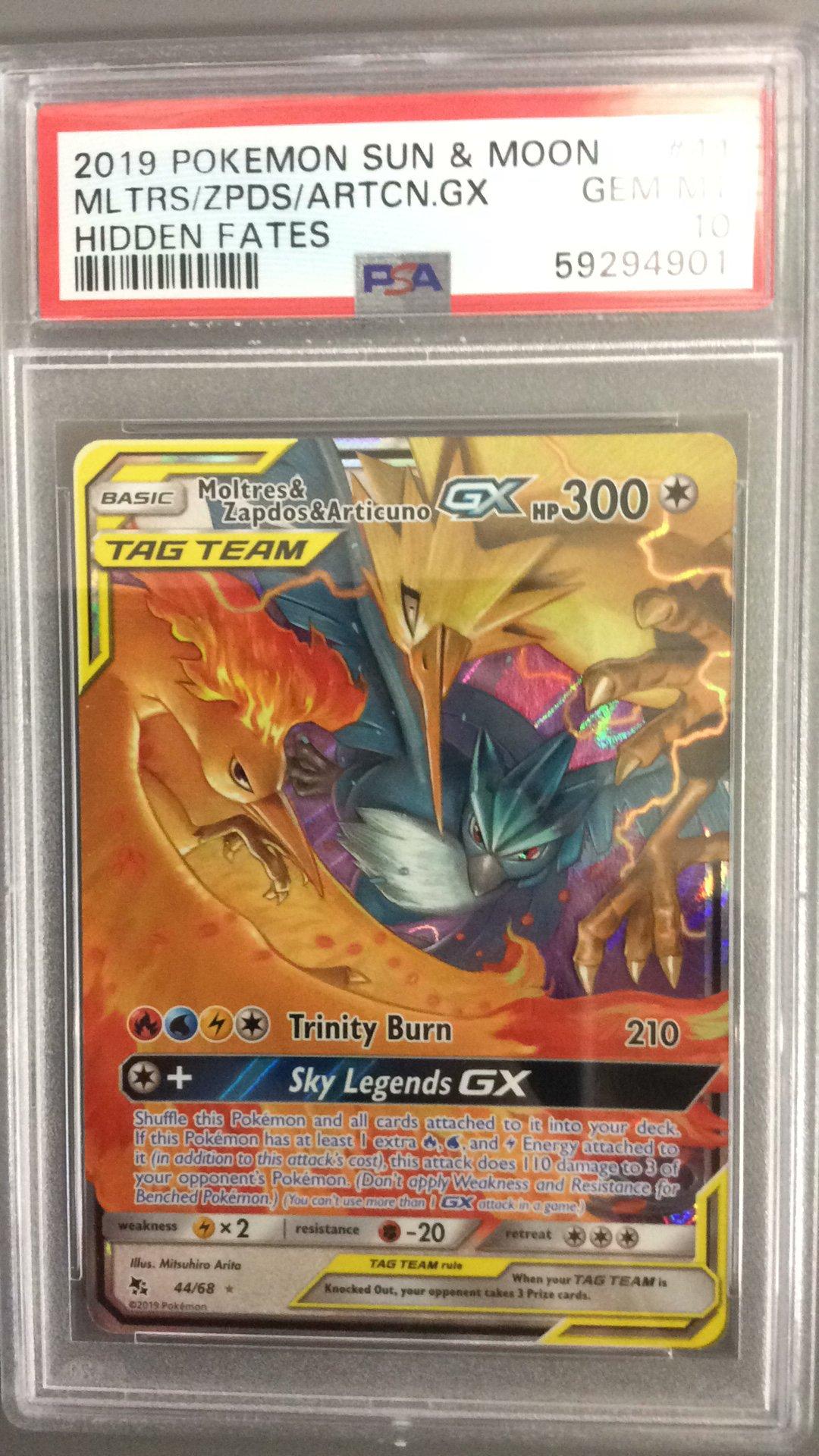 2019 Pokemon Sun & Moon Hidden Fates 44 Moltres & Zapdos