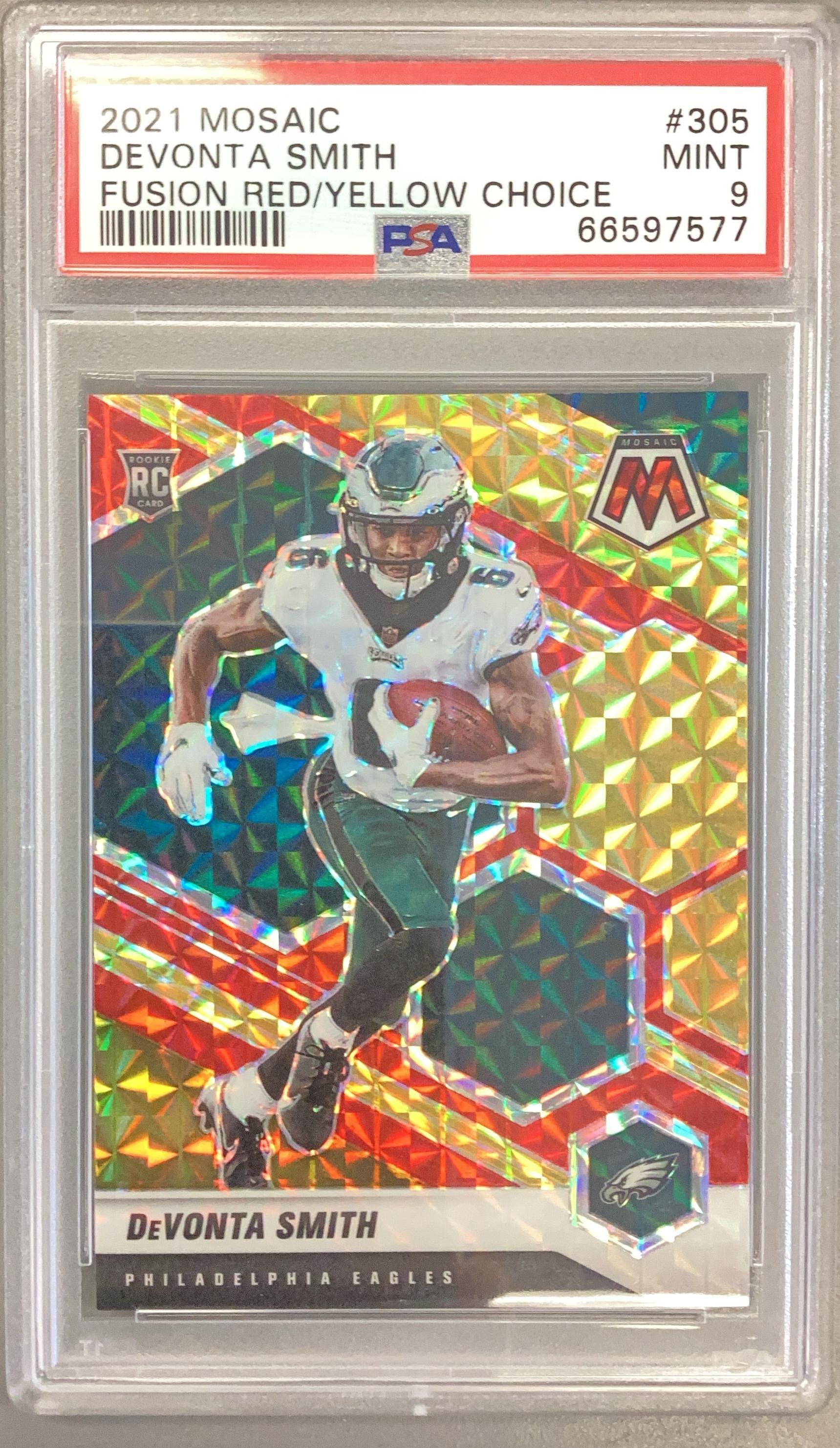 2021 Panini Mosaic 305 Devonta Smith Fusion Red/yellow Choice PSA 9