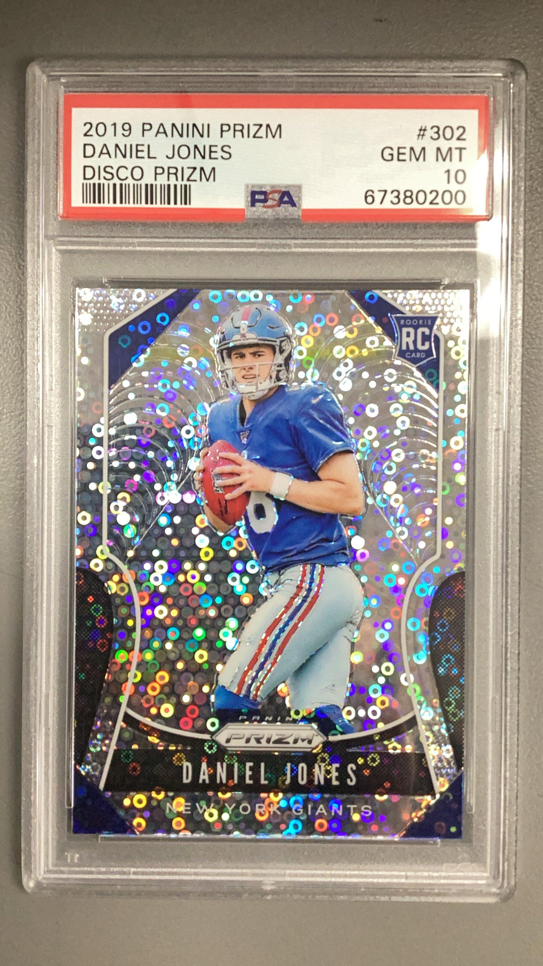 2019 Panini Prizm 302 Daniel Jones Disco Prizm PSA 10