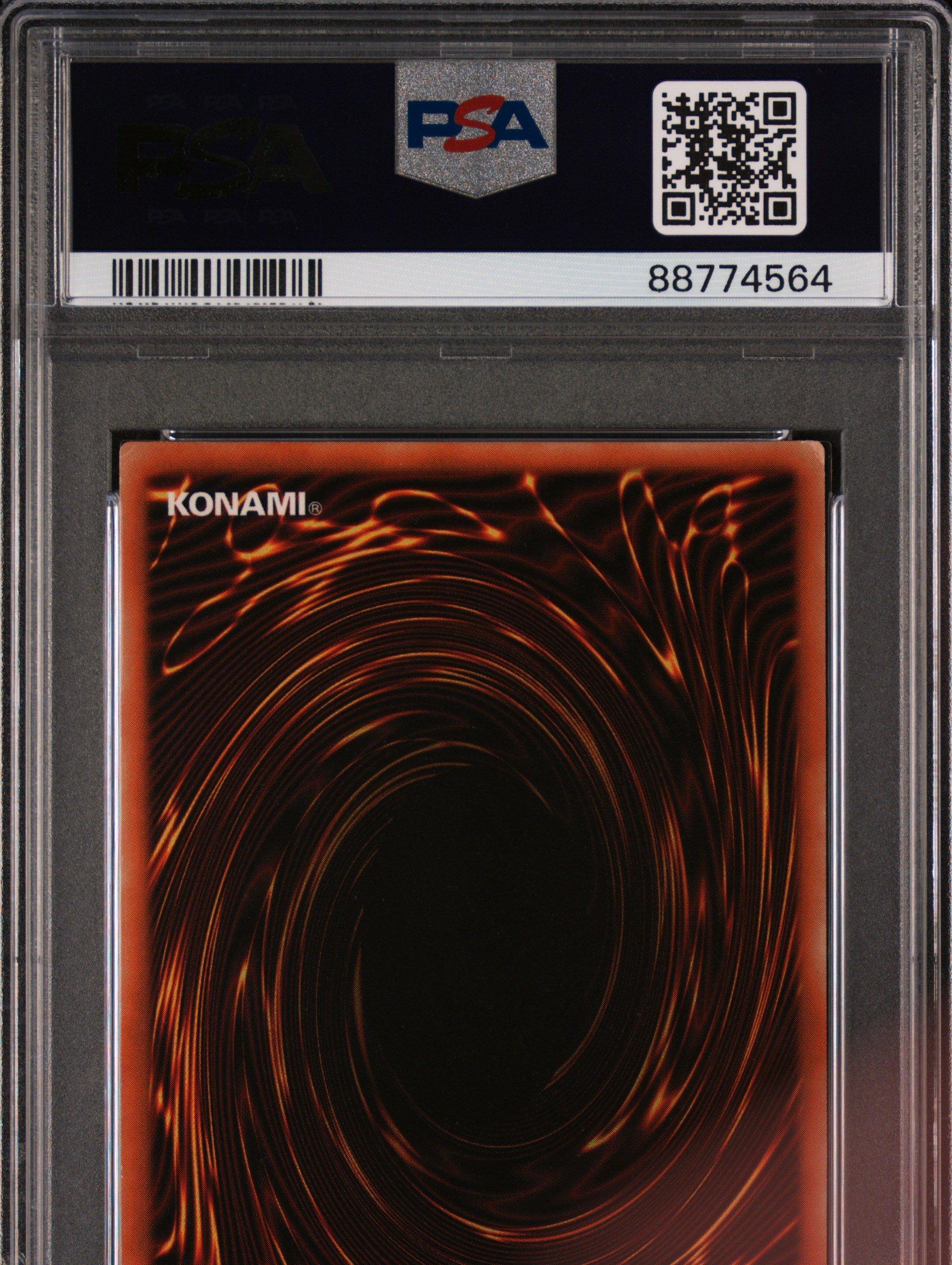 2013-2018 Yu-gi-oh! Legendary Collection Gameboard Edition En004 Blue-eyes White Dragon PSA 8