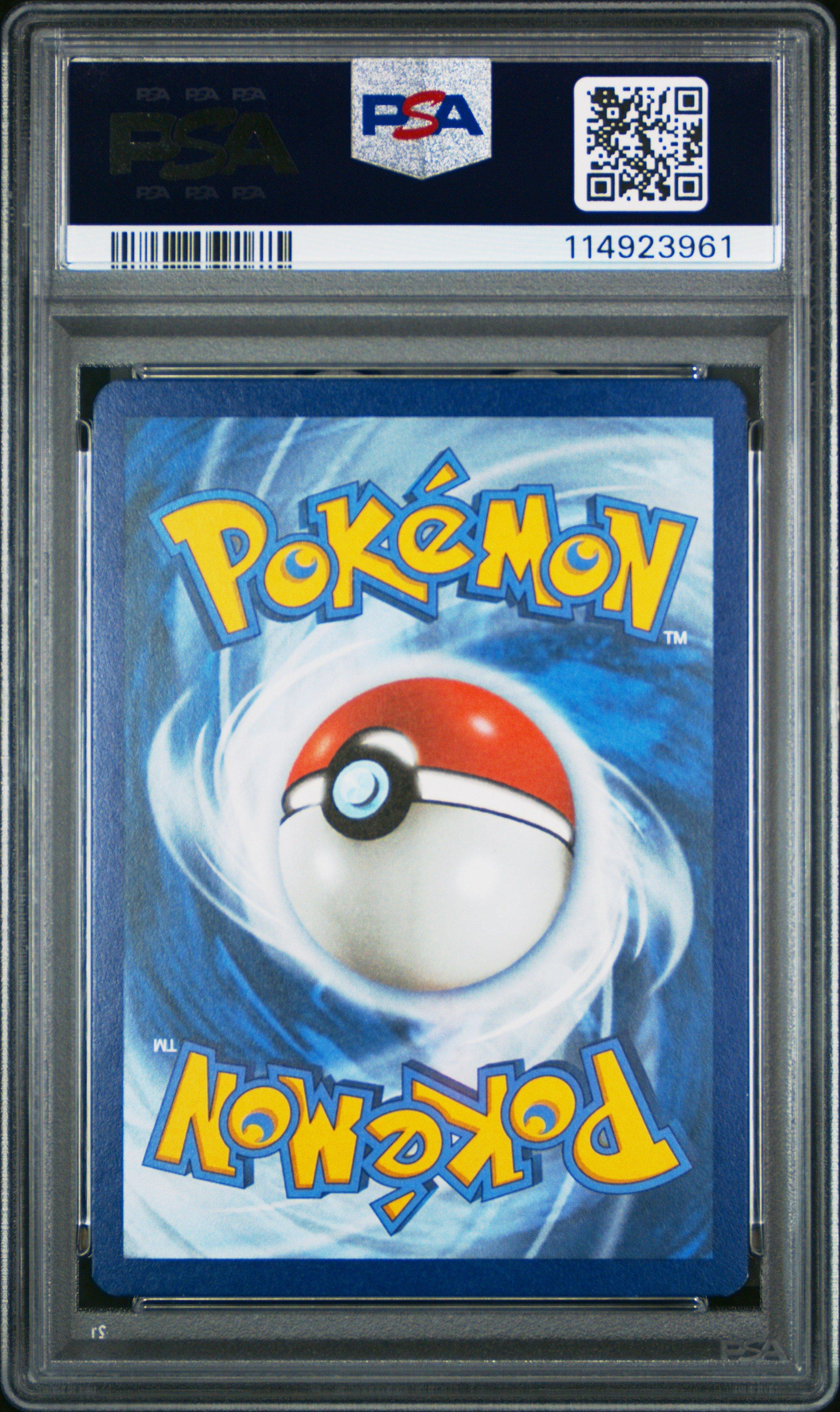 2021 Pokemon Celebrations 005 Full Art/pikachu PSA 8 Graded Card