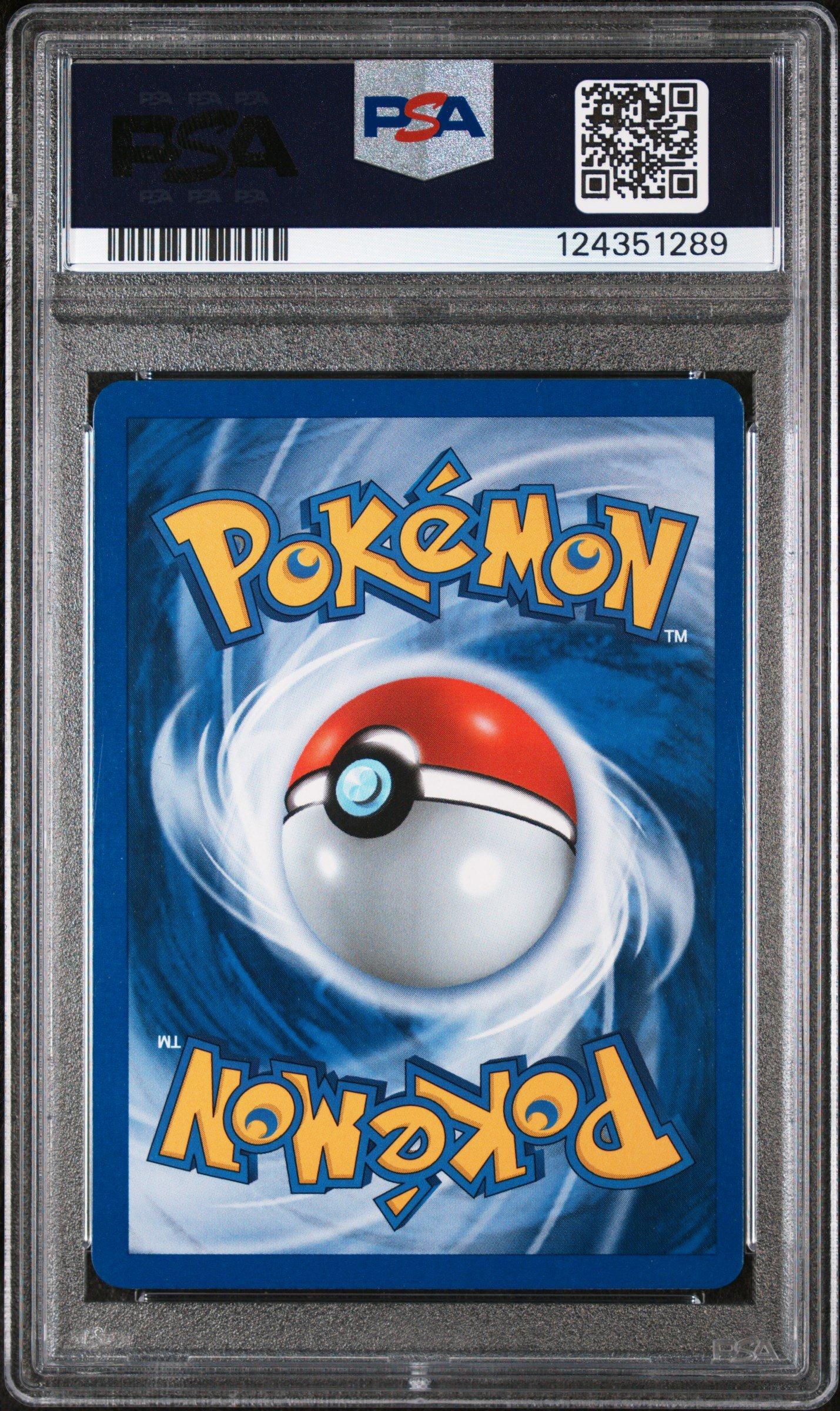 2000 Pokemon Neo Genesis 1st Edition 2 Azumarill-holo PSA