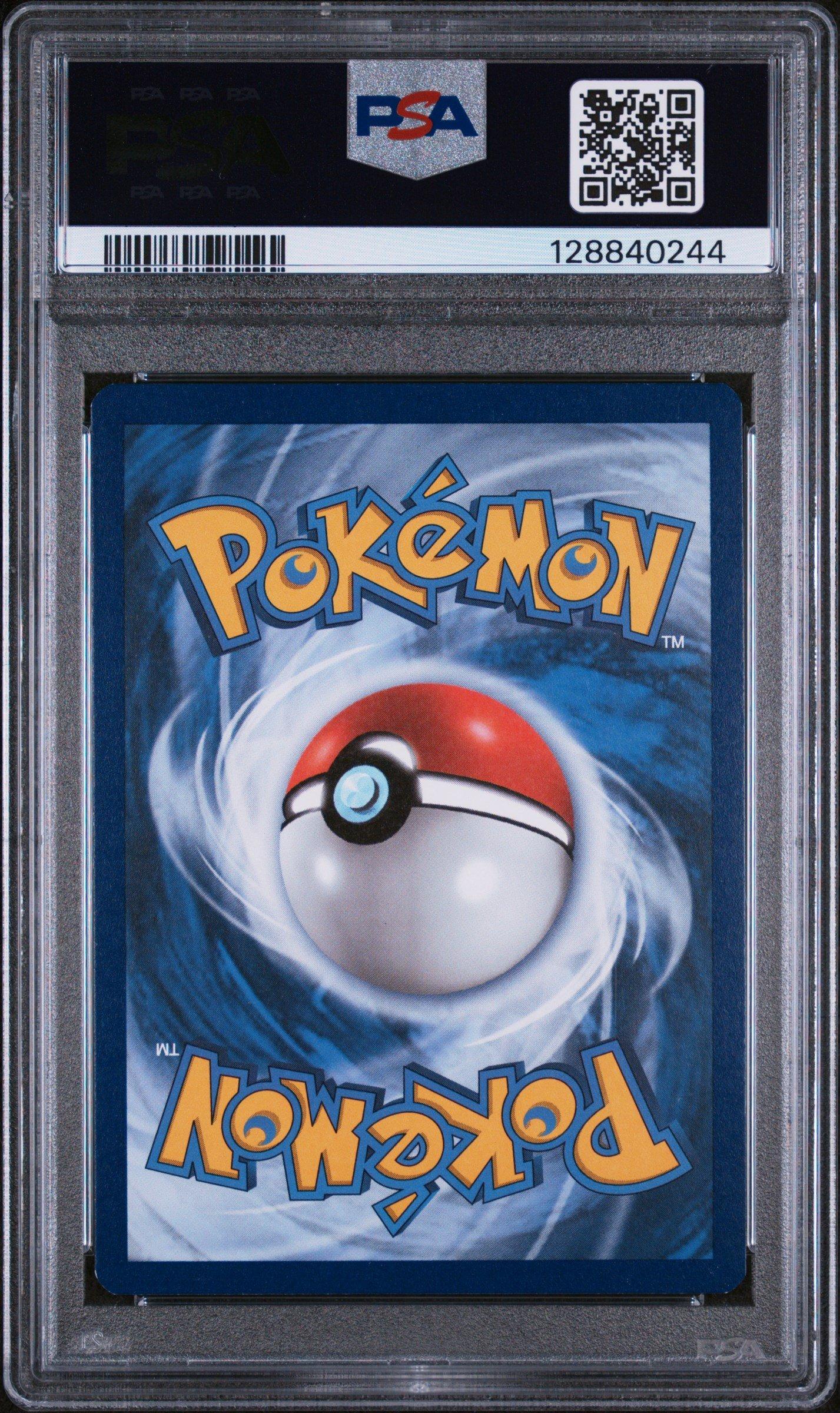 2021 Pokemon Celebrations 005 Full Art/pikachu PSA 8 Graded Card