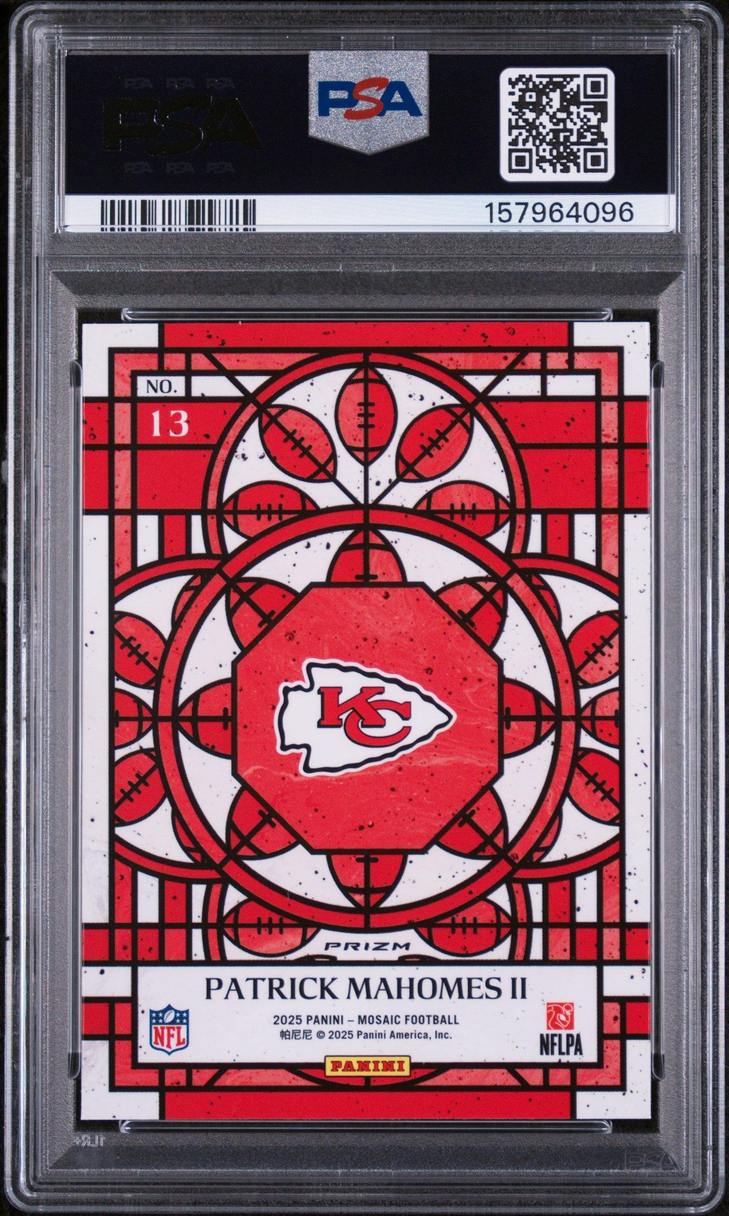 2025 Panini Mosaic Stained Glass 13 Patrick Mahomes Ii PSA 9