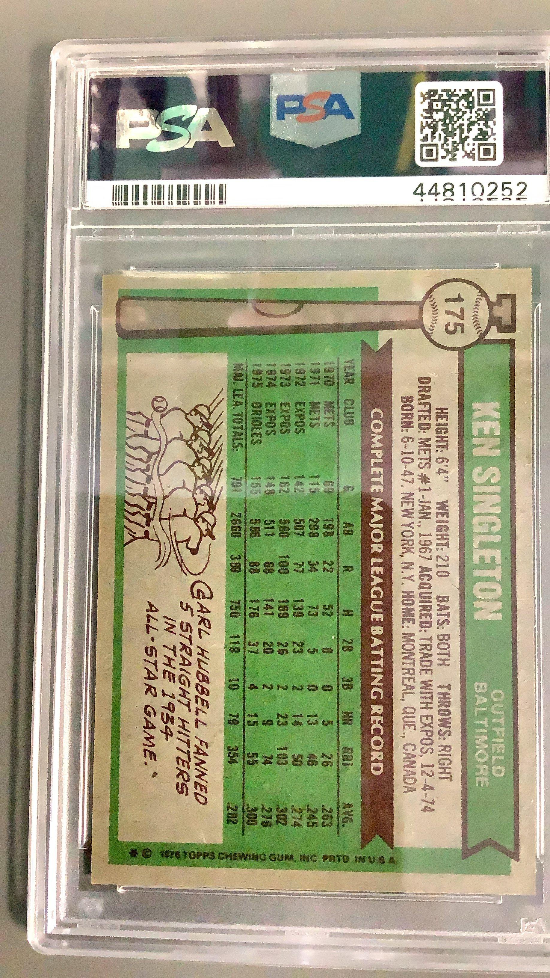 1976 Topps 175 Ken Singleton PSA 10