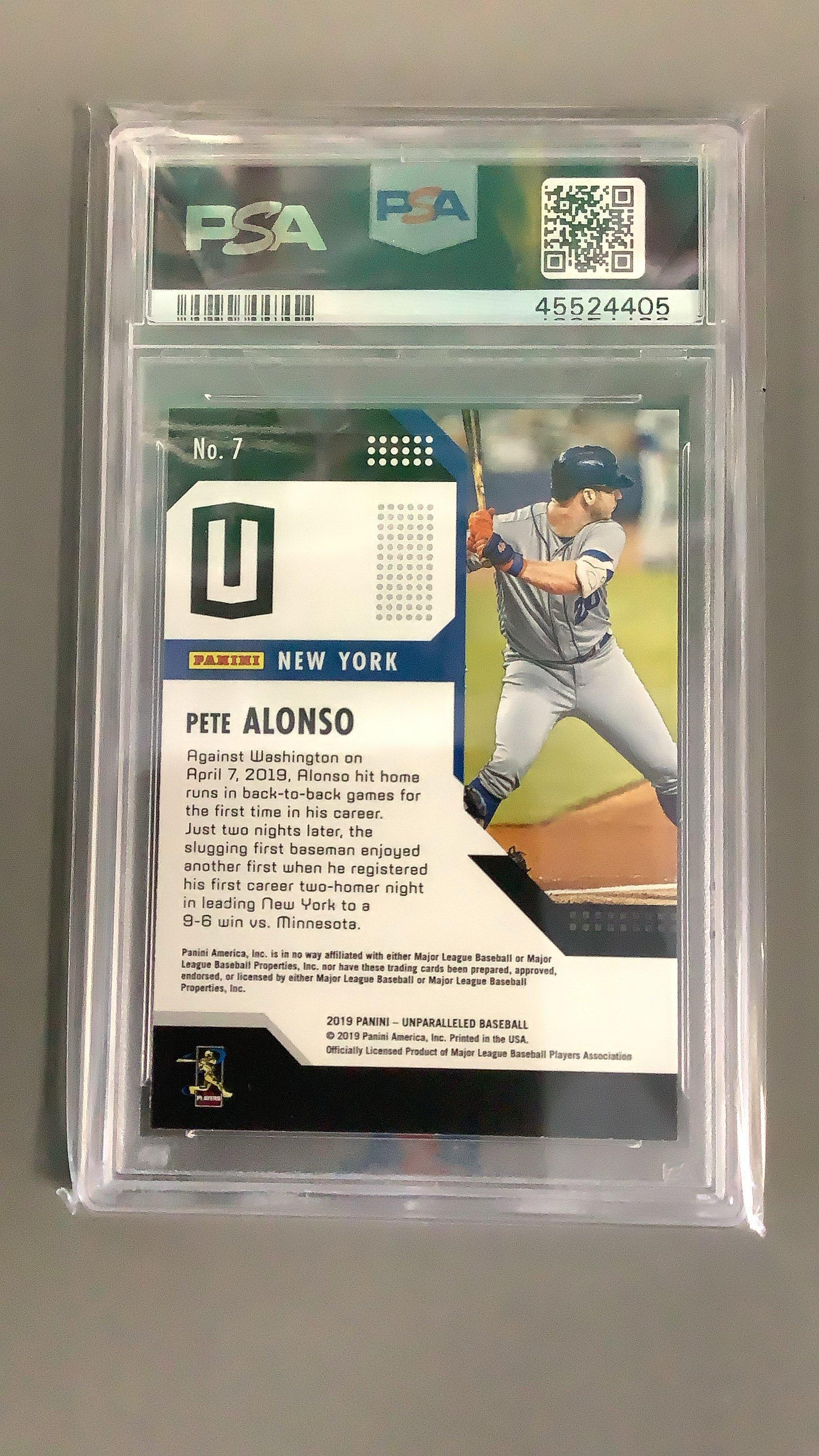 2019 Panini Chronicles Unparalleled 7 Pete Alonso PSA 9