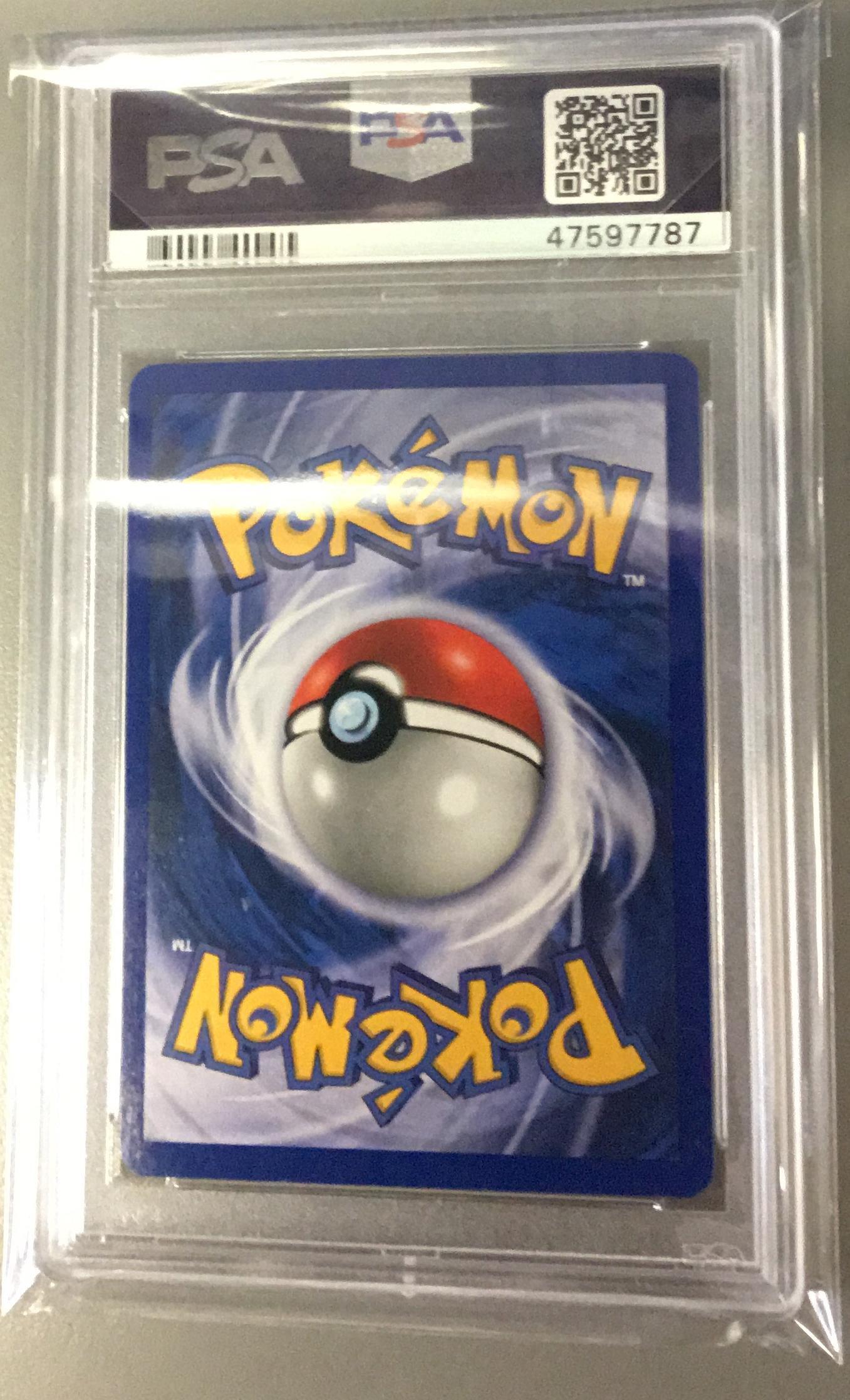 2000 Pokemon Neo Genesis 1st Edition 8 Kingdra-holo PSA