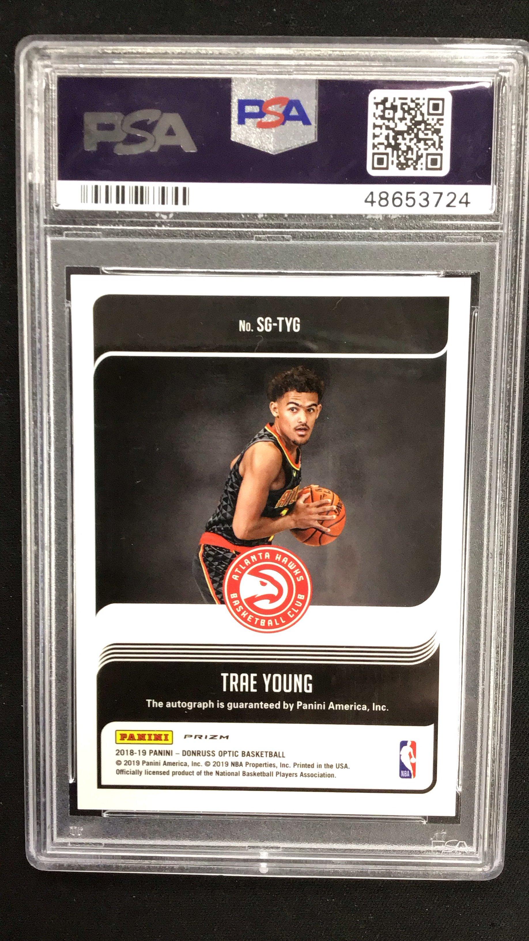 2018 Panini Donruss Optic Signature Series Tyg Trae Young Purple PSA 9