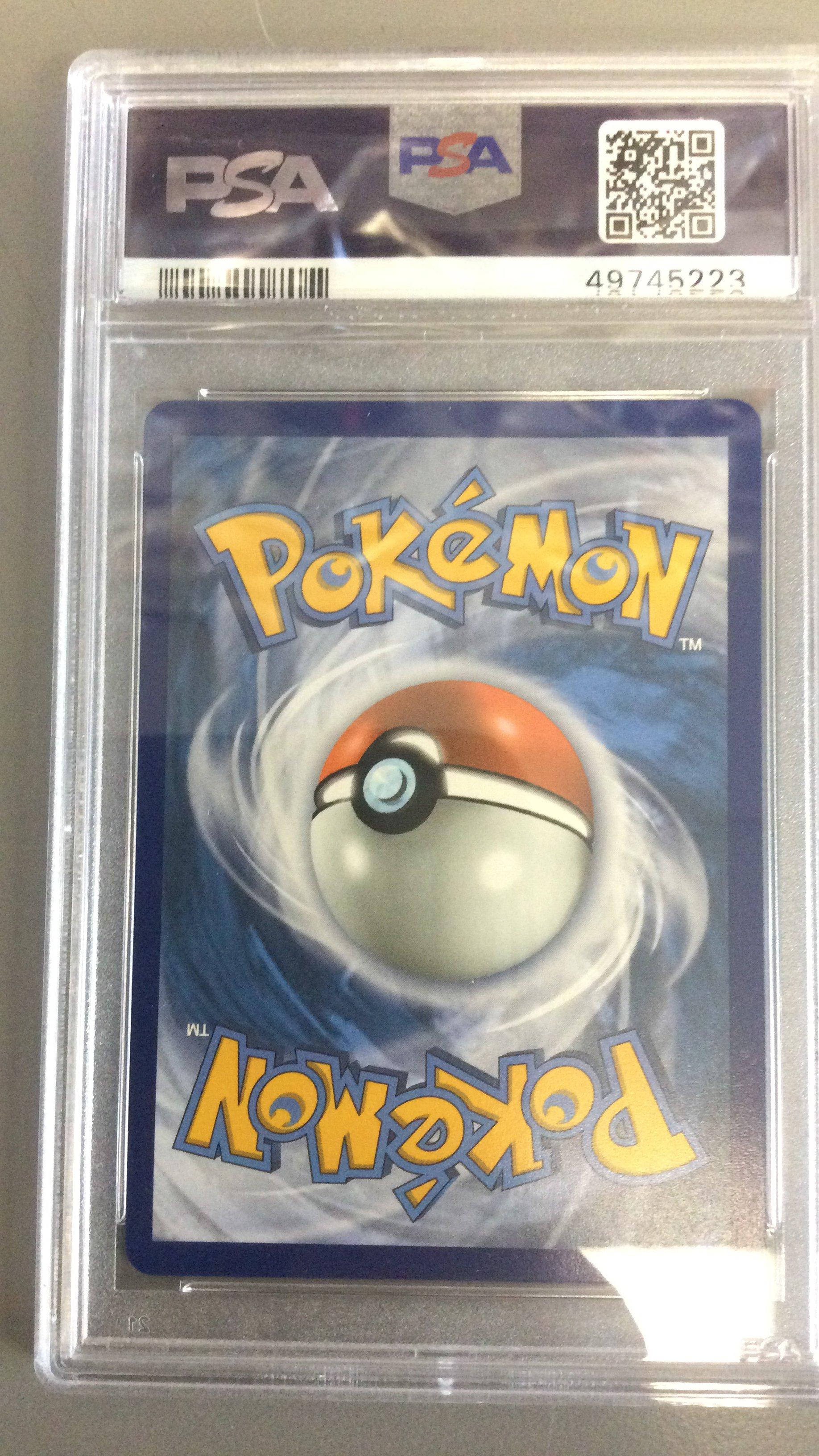 2020 Pokemon Sword & Shield Darkness Ablaze 114 Grimmsnarl V PSA