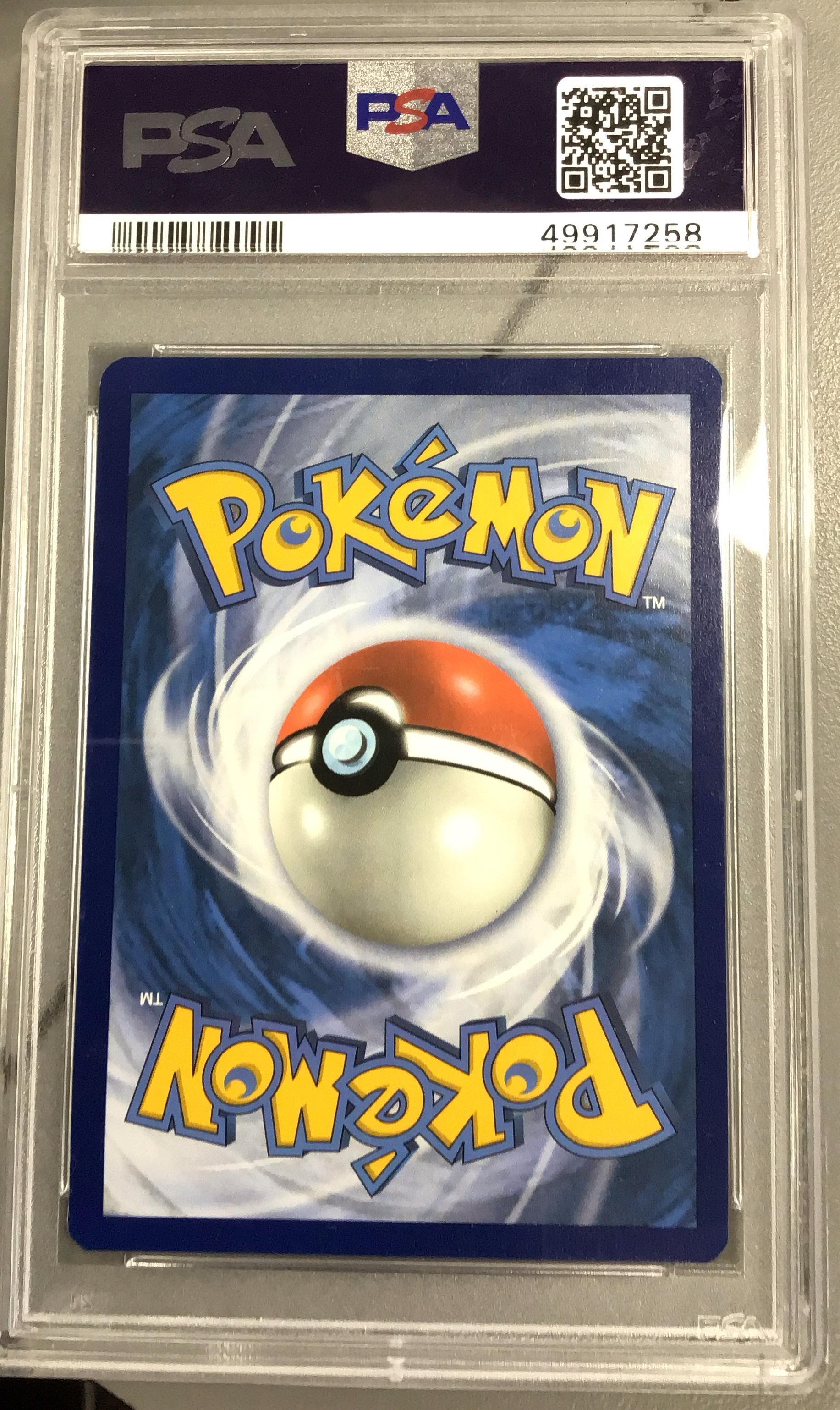 2019 Pokemon Sun & Moon Hidden Fates 15 Magikarp-reverse Foil PSA