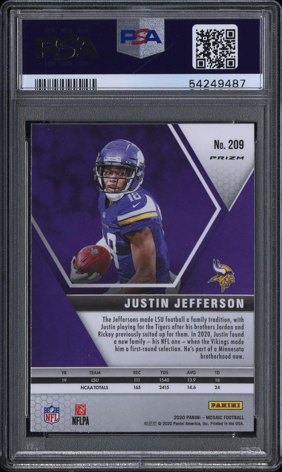 2020 Panini Mosaic 209 Justin Jefferson Camo Pink PSA