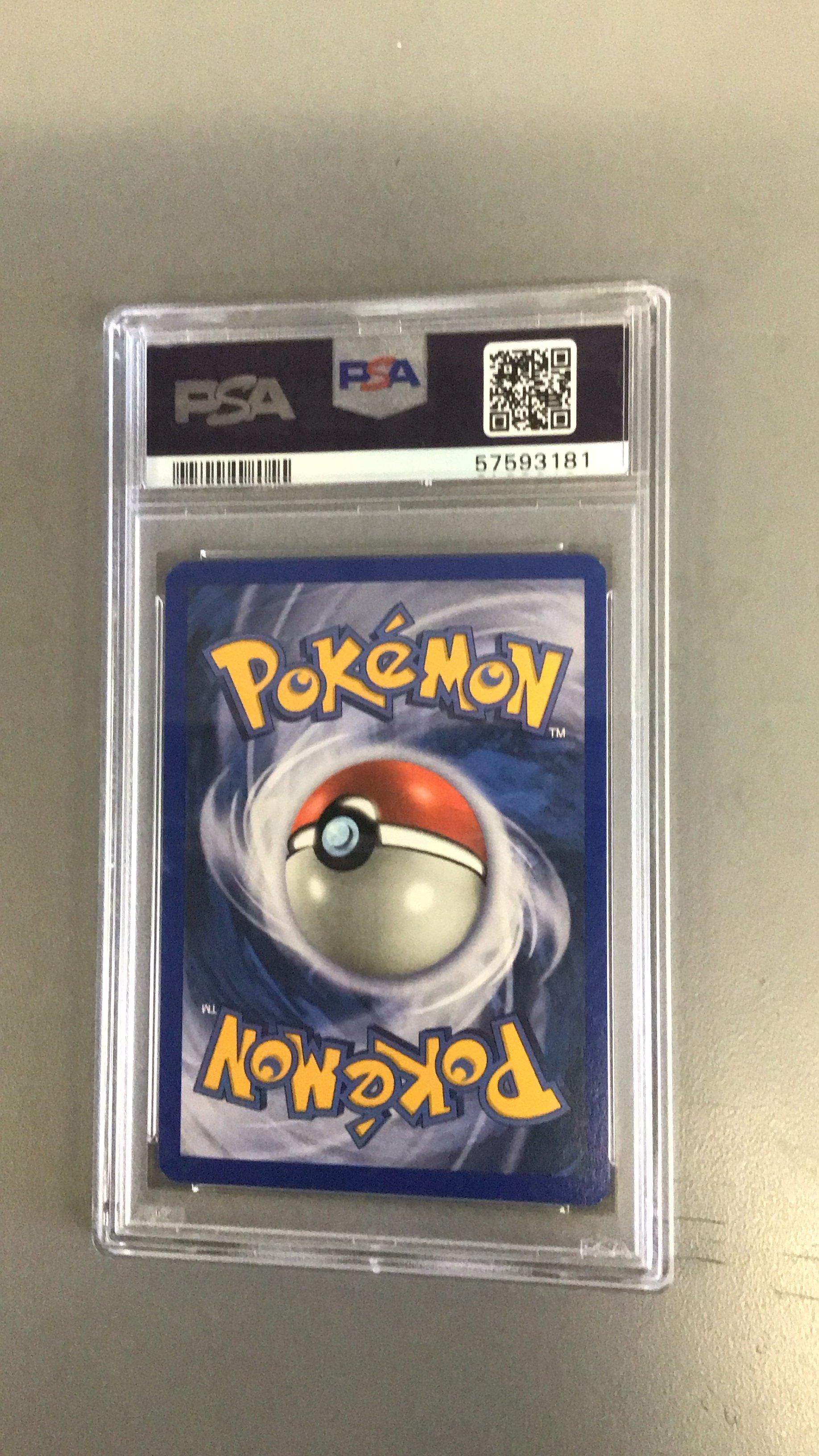 2003 Pokemon Skyridge 113 Voltorb-reverse Foil PSA