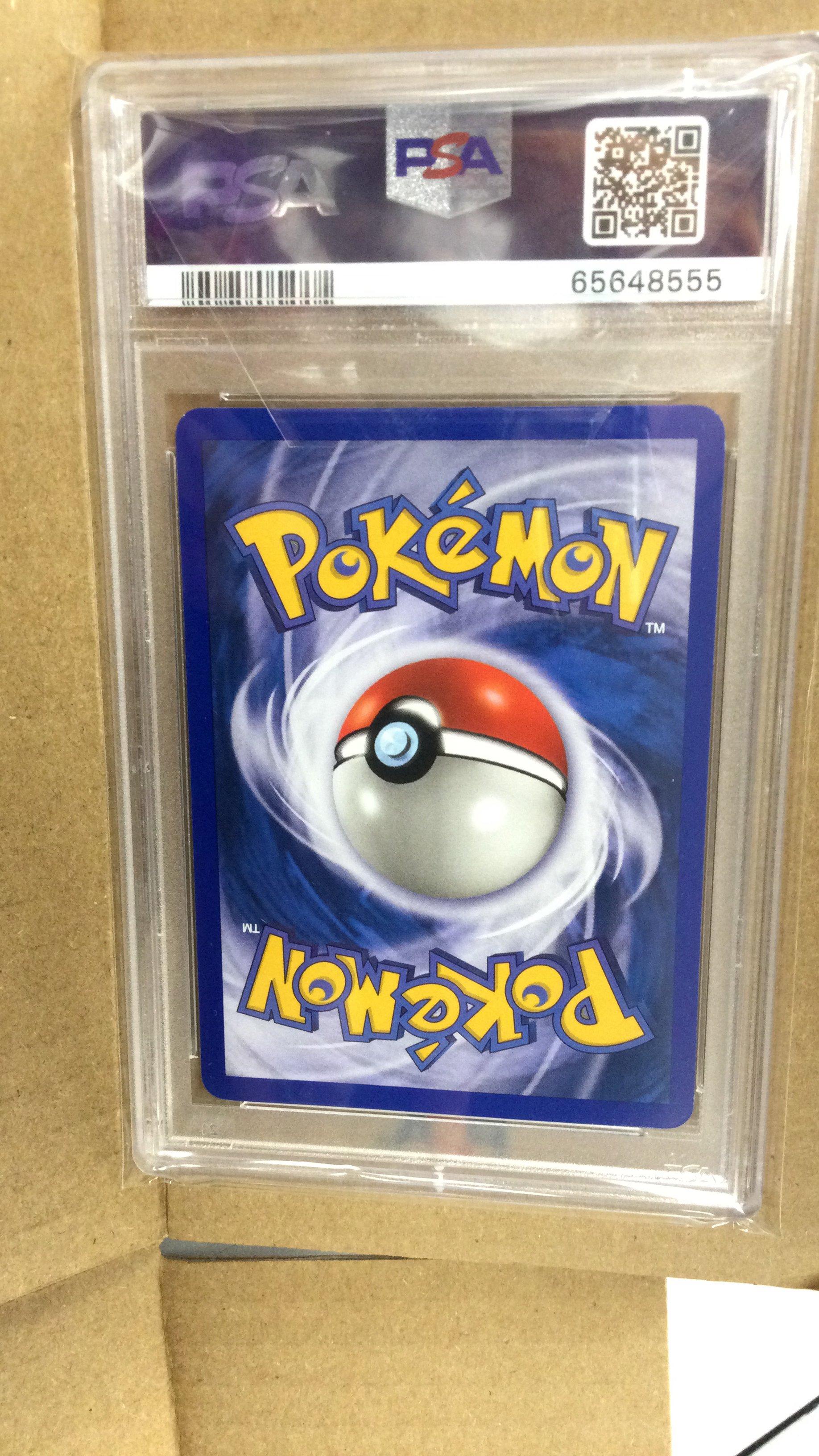 2003 Pokemon Aquapolis 92 Mankey-reverse Foil PSA 8