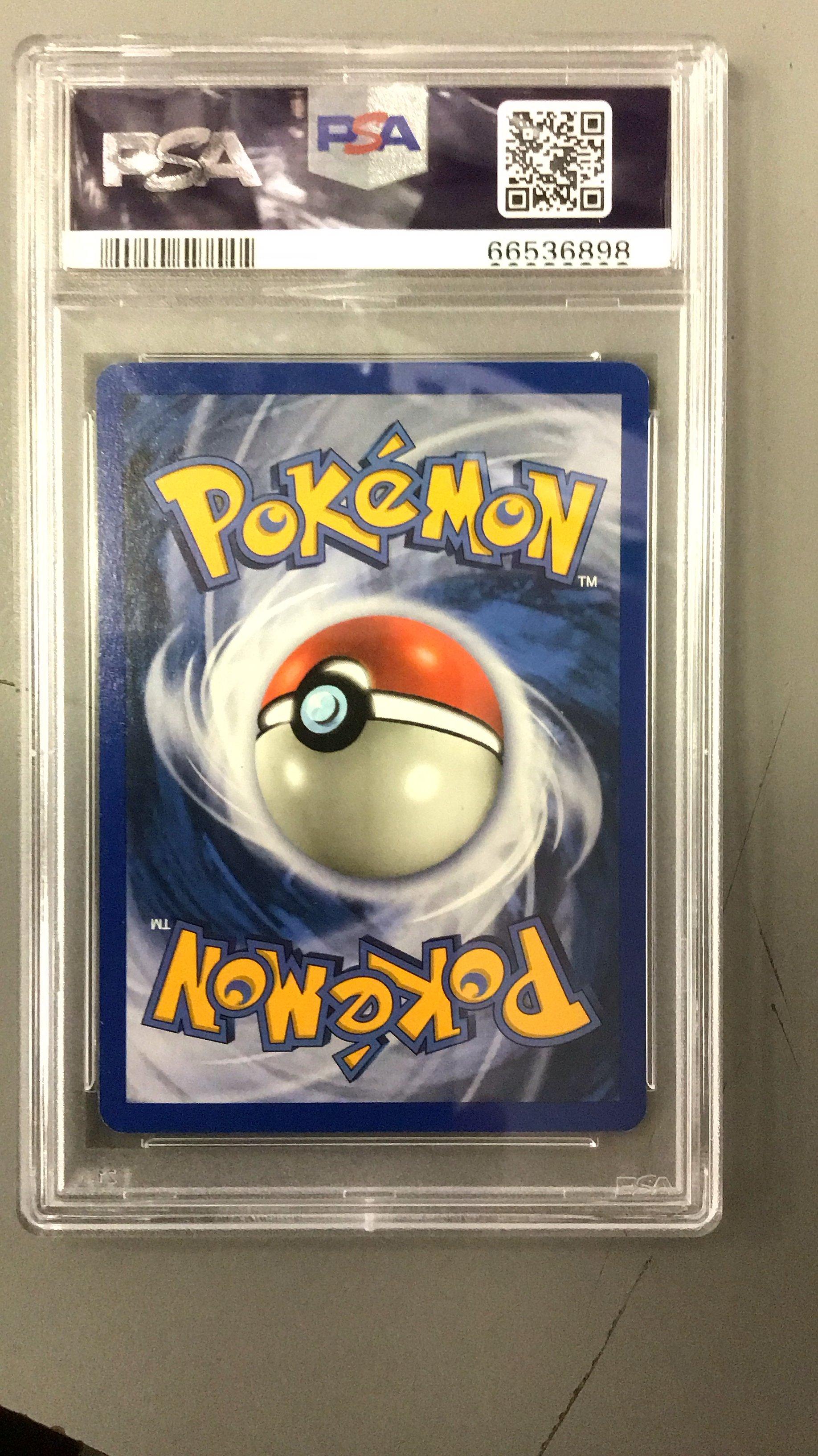 2003 Pokemon Skyridge H5 Crobat-holo PSA 8